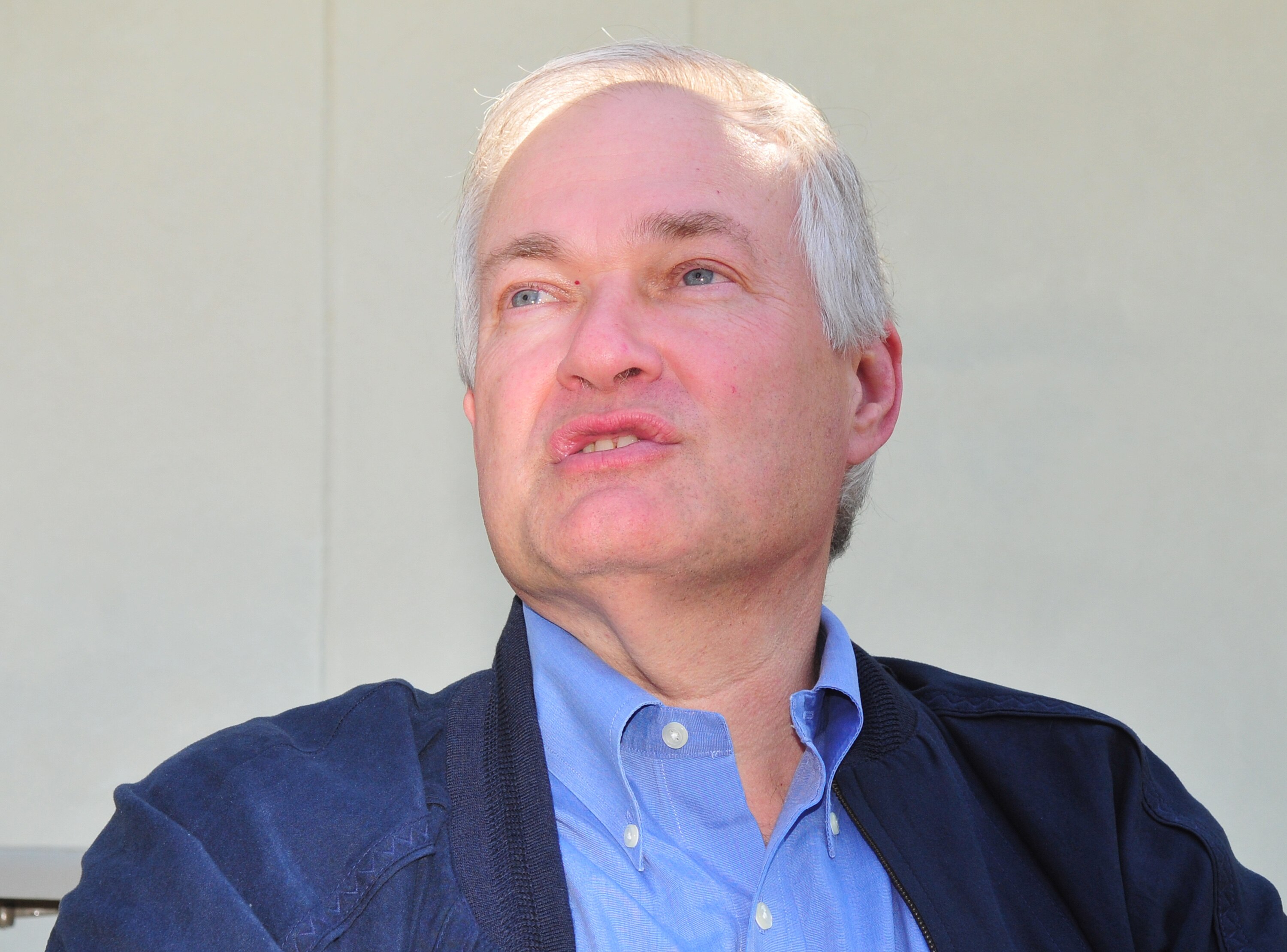 CLEARWATER, FL - FEBRUARY 28:  Executive director Donald Fehr of the Major League Baseball Association talks with reporters before the Tampa Bay Rays play against the Philadelphia Phillies February 28, 2009 at Bright House Field in Clearwater, Florida.  (