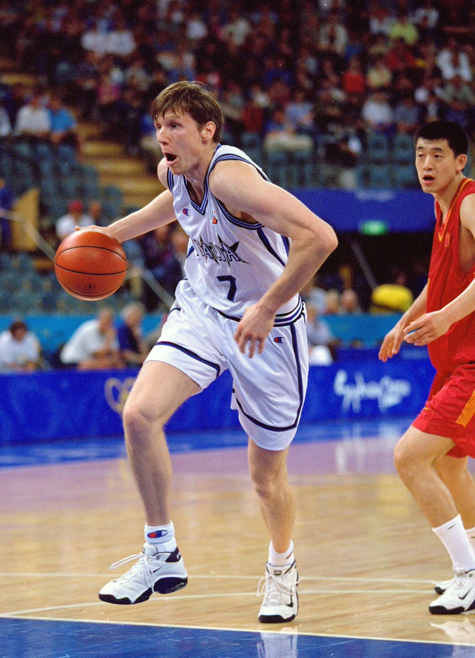 25 Sep 2000:  Gregor Fucka of Italy in action during the Mens Basketball at the Sydney Showground Dome on Day Ten of the Sydney 2000 Olympic Games in Sydney, Australia. \ Mandatory Credit: Darren McNamara /Allsport