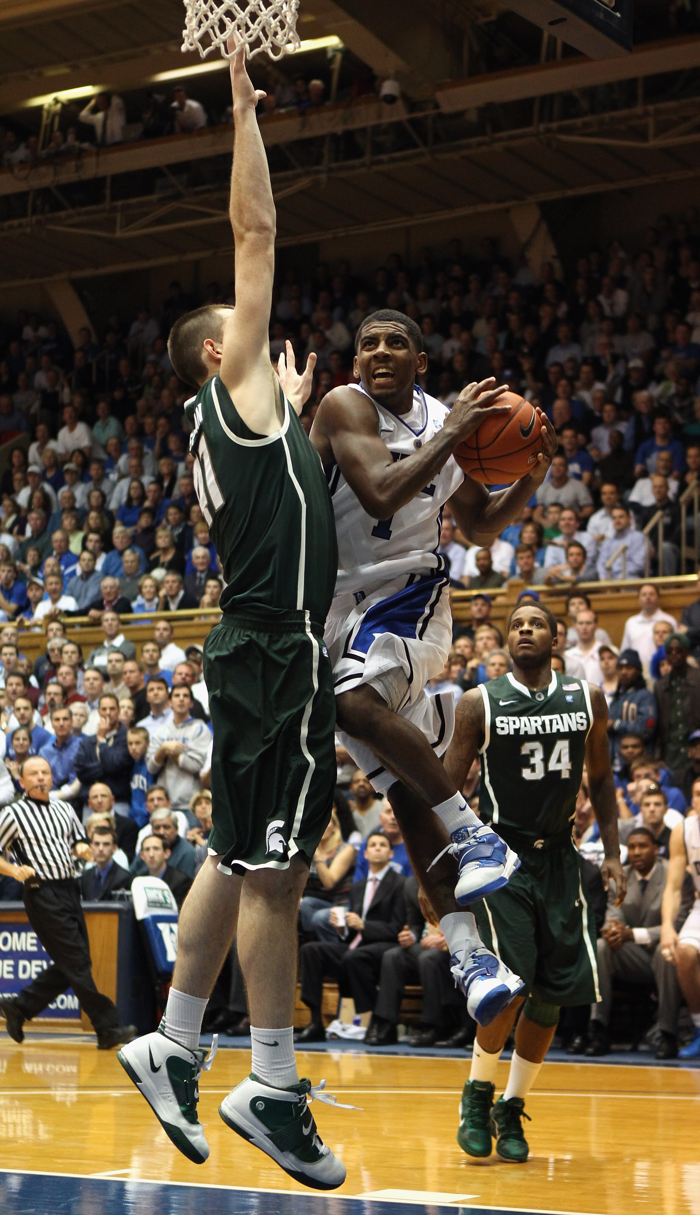 DURHAM, NC - DECEMBER 01:  Kyrie Irving #1 of the Duke Blue Devils during their game against the Michigan State Spartans at Cameron Indoor Stadium on December 1, 2010 in Durham, North Carolina.  (Photo by Streeter Lecka/Getty Images)