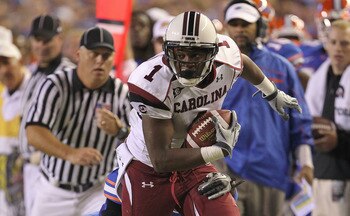 GAINESVILLE, FL - NOVEMBER 13:  Alshon Jeffery #1 of the South Carolina Gamecocks rushes during a game against the Florida Gators at Ben Hill Griffin Stadium on November 13, 2010 in Gainesville, Florida.  (Photo by Mike Ehrmann/Getty Images)