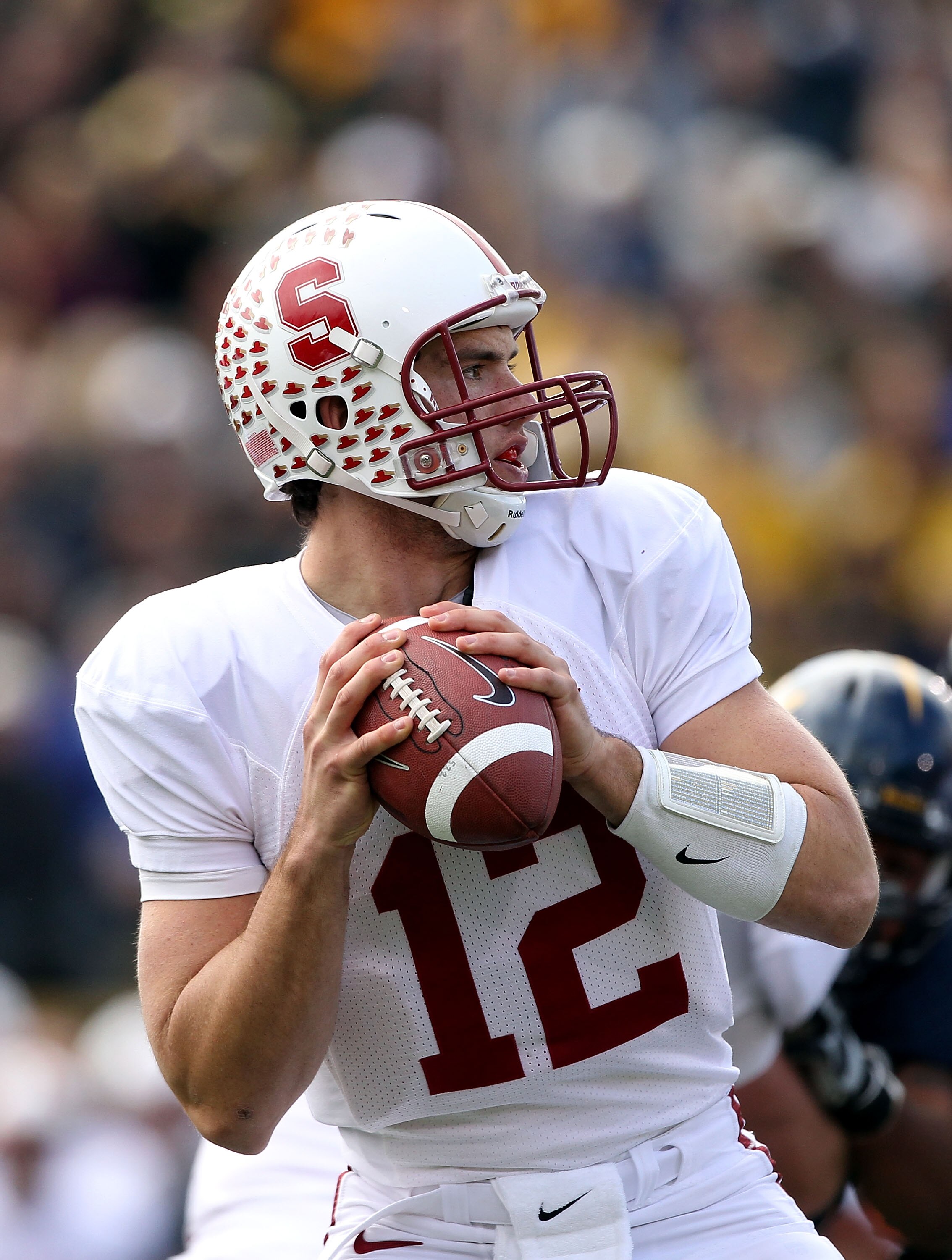 BERKELEY, CA - NOVEMBER 20:  Andrew Luck #12 of the Stanford Cardinal throws the ball during their game against the California Golden Bears at California Memorial Stadium on November 20, 2010 in Berkeley, California.  (Photo by Ezra Shaw/Getty Images)