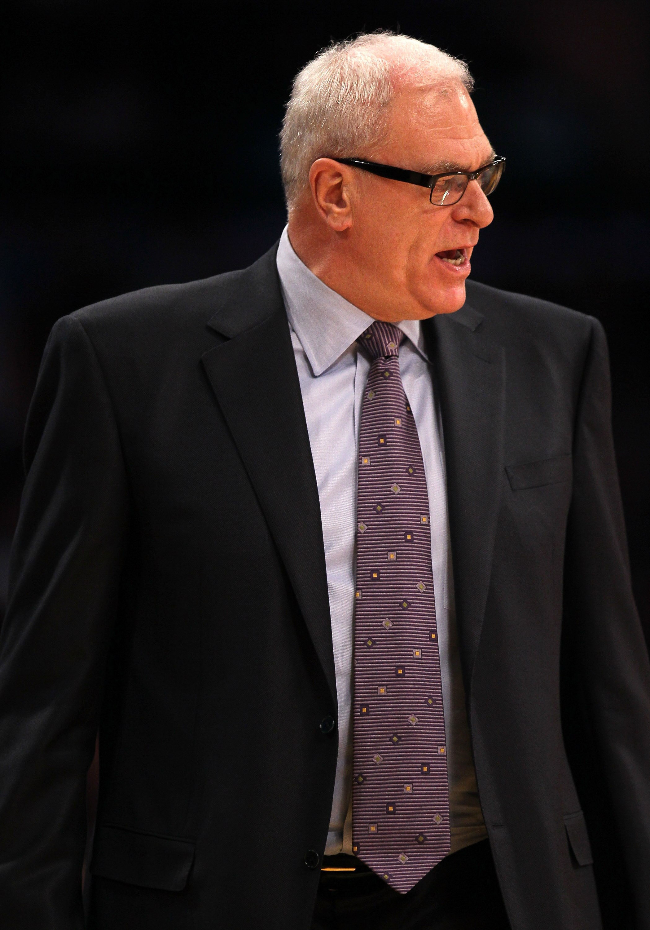 LOS ANGELES, CA - FEBRUARY 25:  Head coach Phil Jackson of the Los Angeles Lakers complains to a referee during the game with the Los Angeles Clippers at Staples Center on February 25, 2011 in Los Angeles, California. The Lakers won 108-95.  NOTE TO USER:
