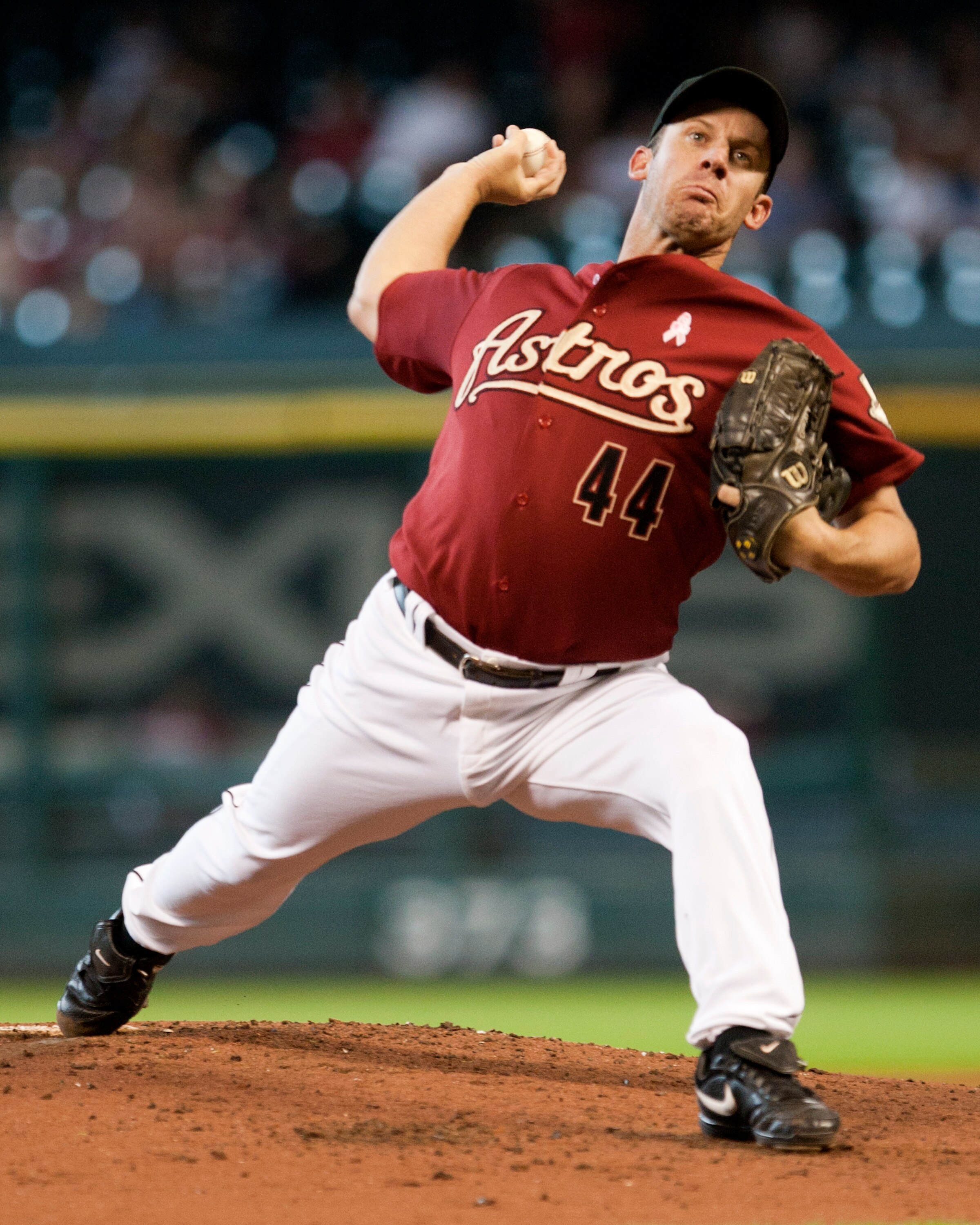 HOUSTON - MAY 09:  Pitcher Roy Oswalt #44 of the Houston Astros throws against the San Diego Padres at Minute Maid Park on May 9, 2010 in Houston, Texas.  (Photo by Bob Levey/Getty Images)