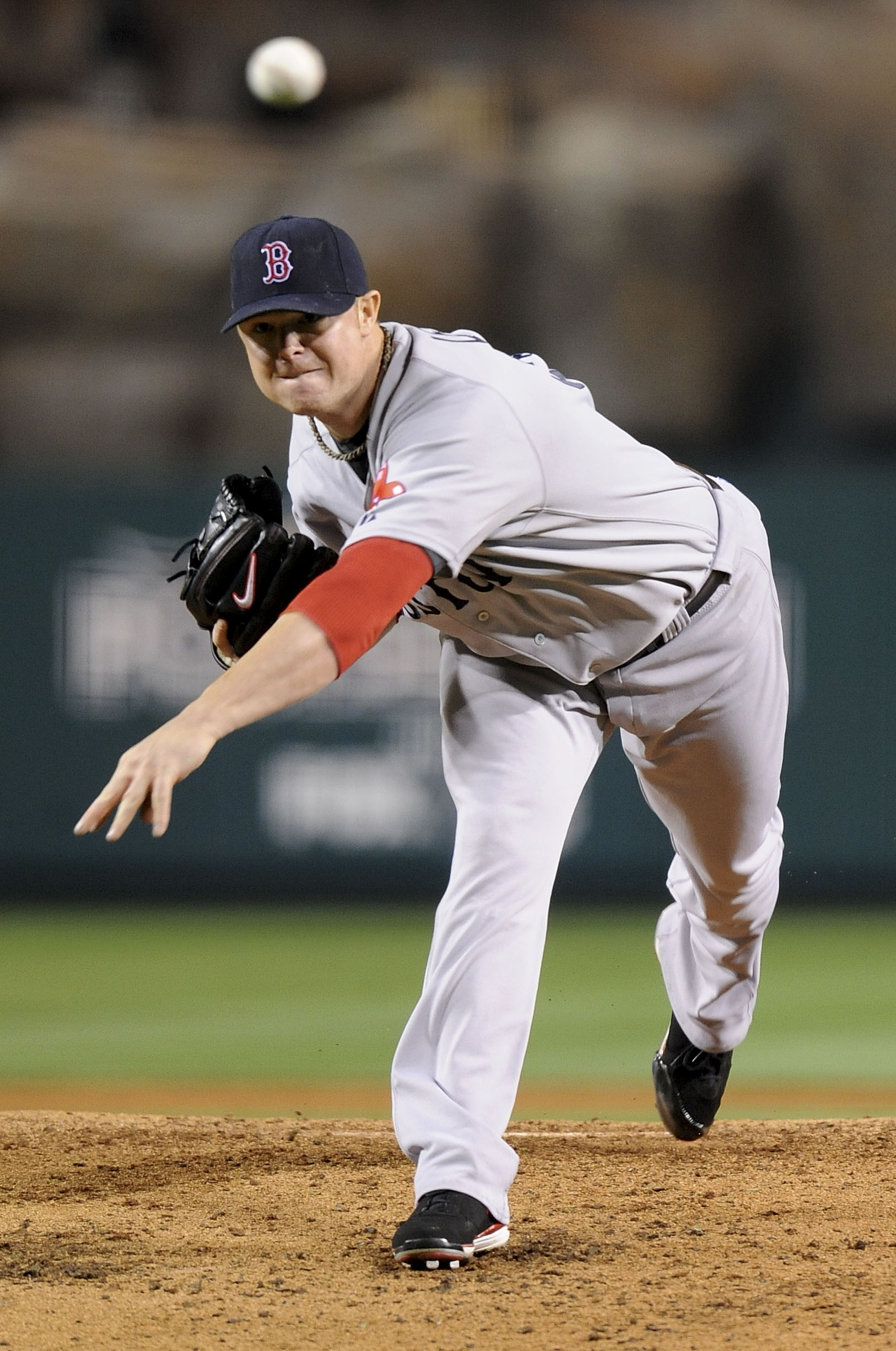 ANAHEIM, CA - OCTOBER 08:  Starting pitcher on Lester #31 if the Boston Red Sox delivers a pitch against the Los Angeles Angels of Anaheim during the first inning of Game One of the ALDS during the 2009 MLB Playoffs at Angel Stadium on October 8, 2009 in