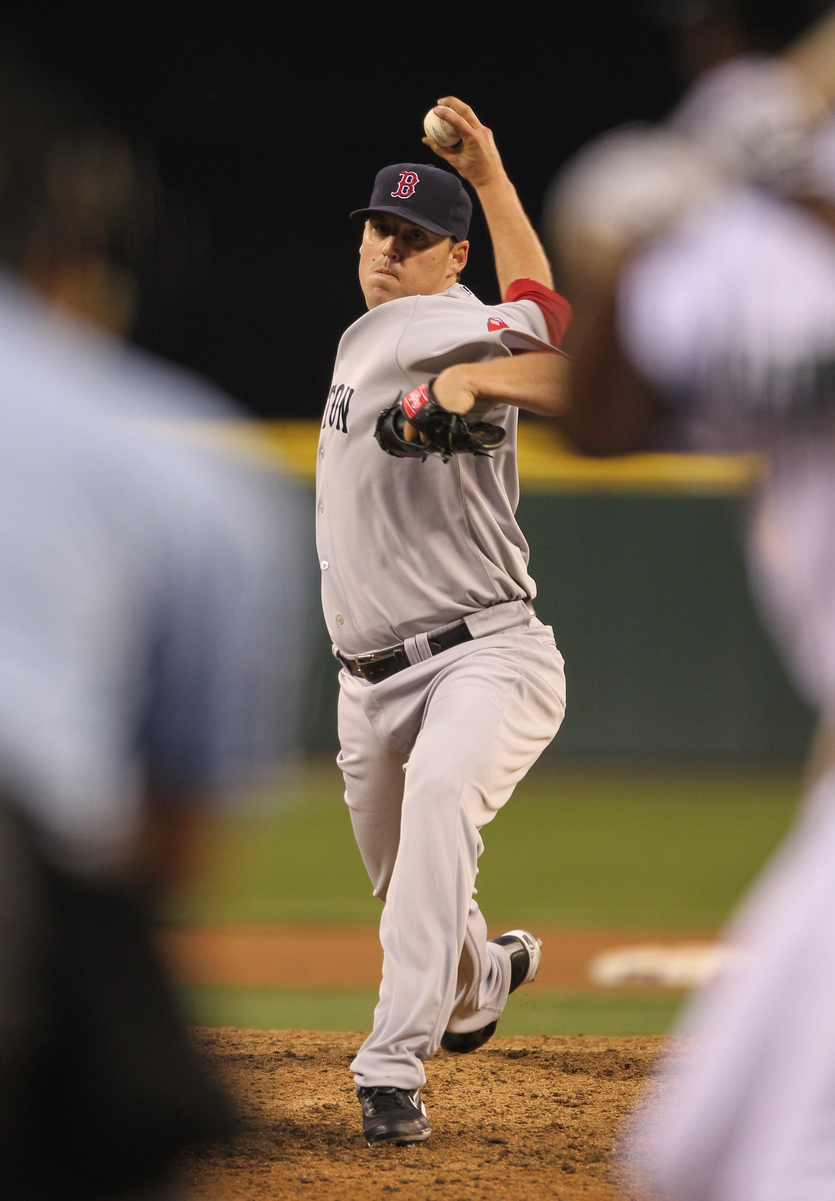 SEATTLE - JULY 22: Starting pitcher John Lackey #40 of the Boston Red Sox pitches against the Seattle Mariners at Safeco Field on July 22, 2010 in Seattle, Washington. (Photo by Otto Greule Jr/Getty Images)