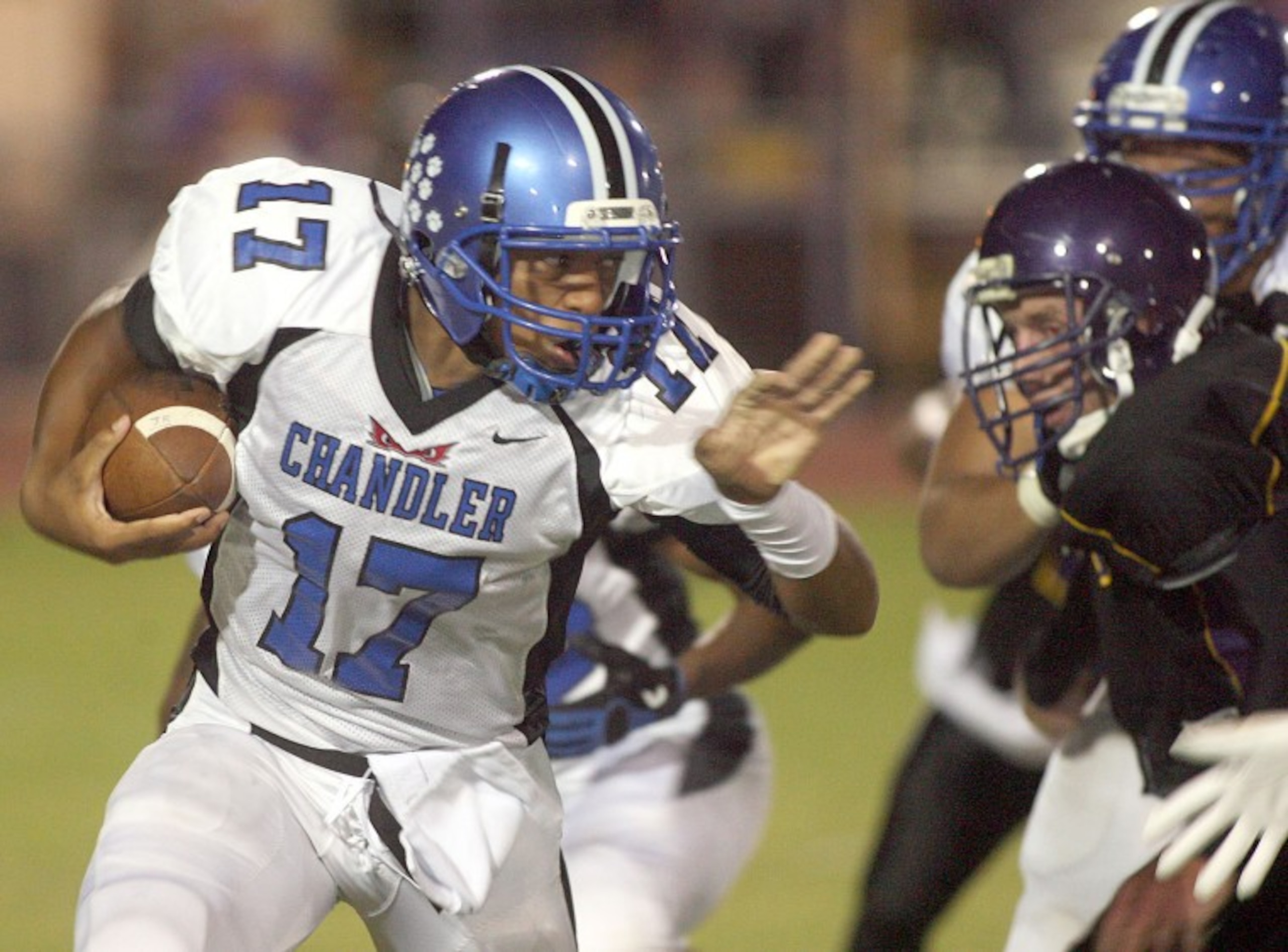 True freshman QB Brett Hundley represents the future for UCLA. True freshman QB Brett Hundley represents the future for UCLA.