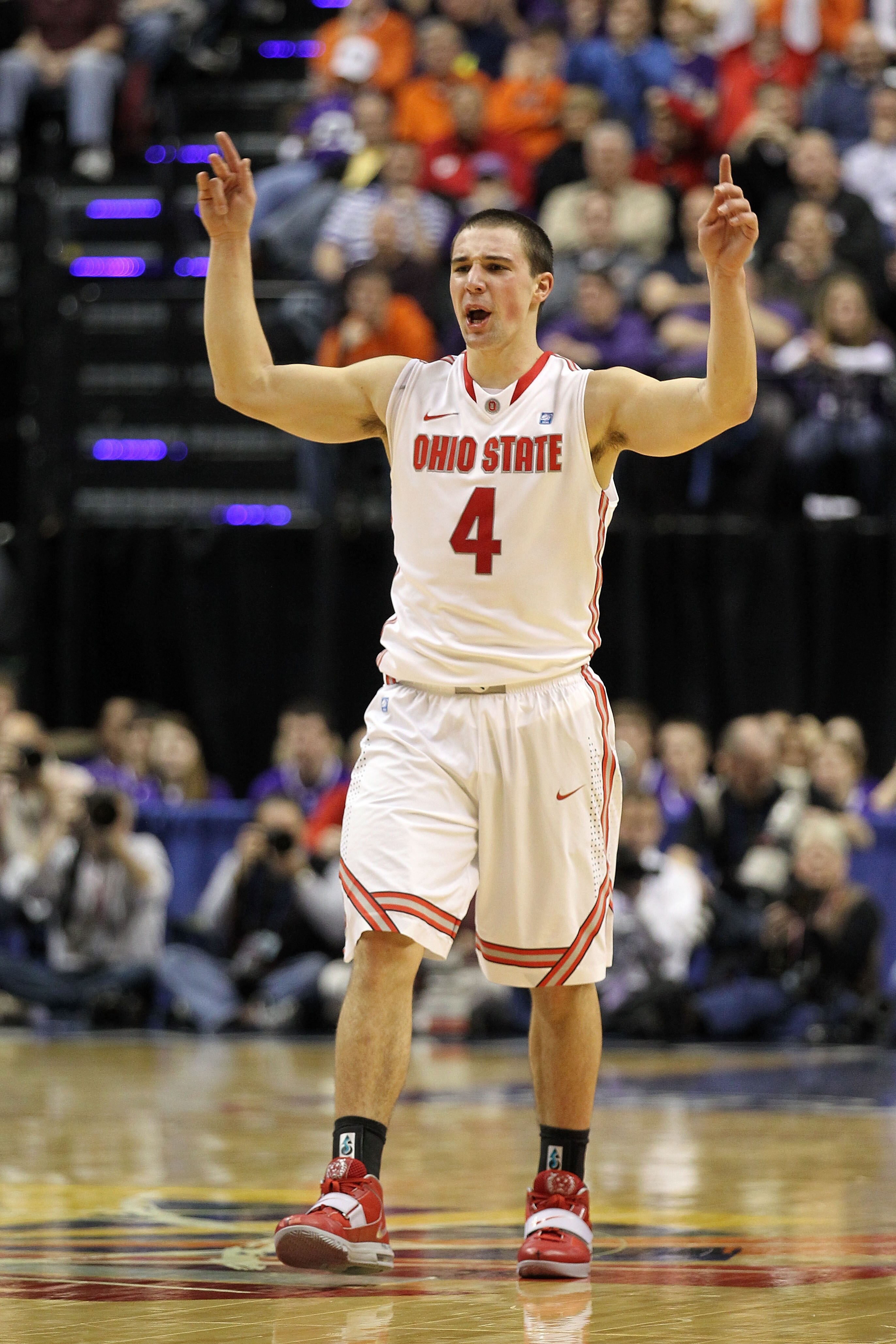 INDIANAPOLIS, IN - MARCH 11:  Aaron Craft #4 of the Ohio State Buckeyes against the Northwestern Wildcats during the quarterfinals of the 2011 Big Ten Men's Basketball Tournament at Conseco Fieldhouse on March 11, 2011 in Indianapolis, Indiana. Ohi State 