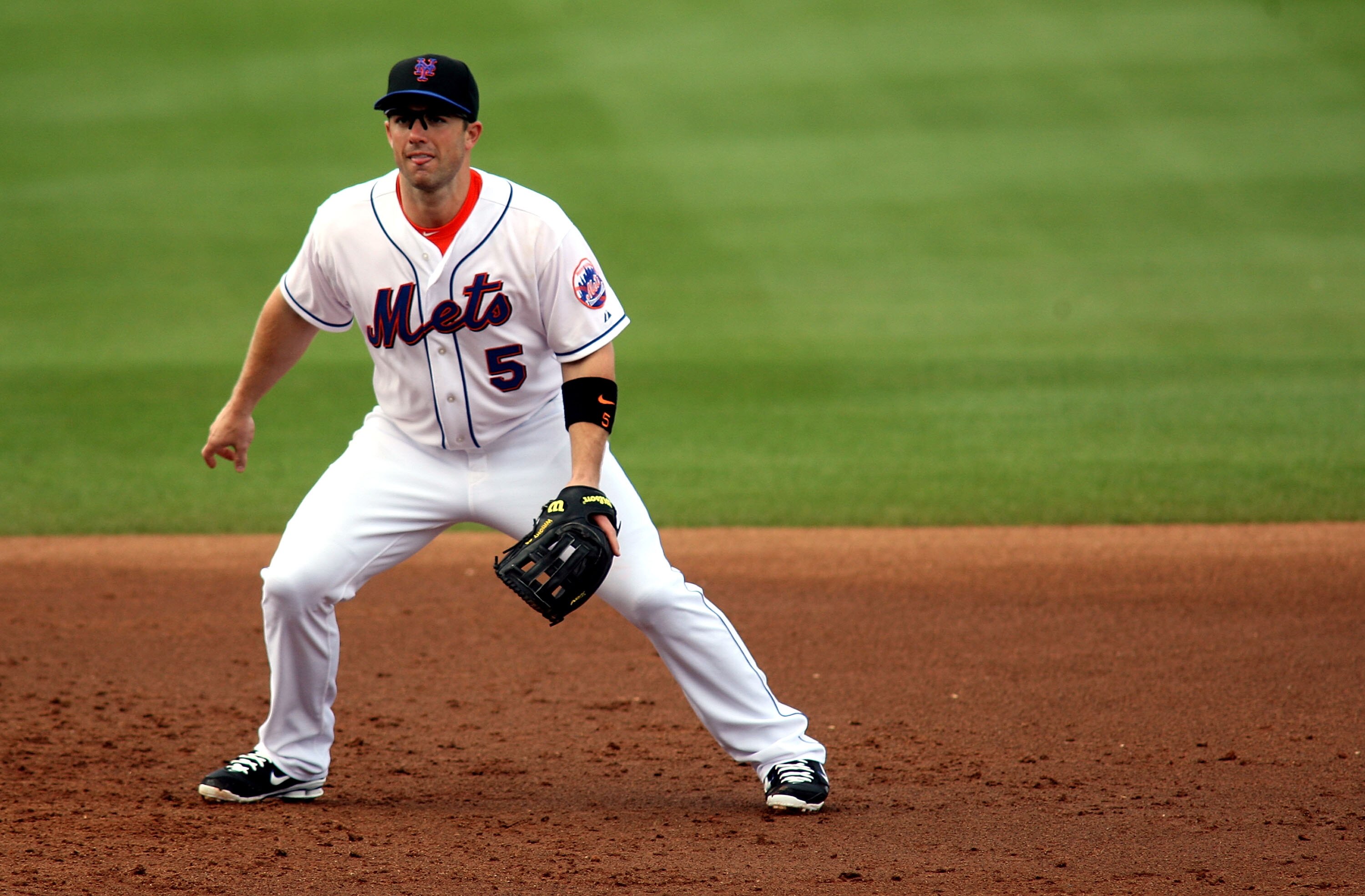 PORT ST. LUCIE, FL - MARCH 03: David Wright #5 of the New York Mets bats against the St. Louis Cardinals stealing second base at Digital Domain Park on March 3, 2011 in Port St. Lucie, Florida.  (Photo by Marc Serota/Getty Images)