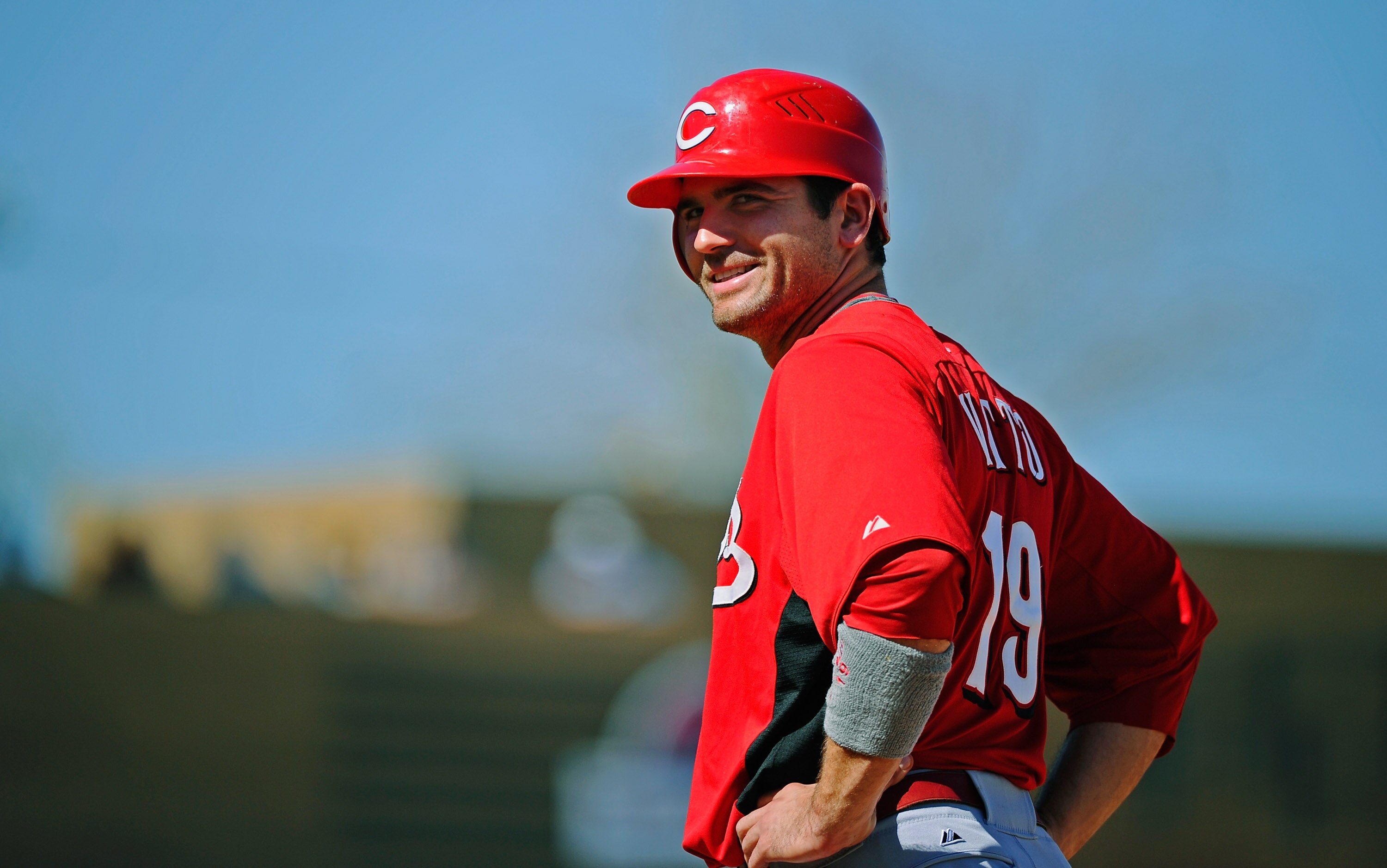 SCOTTSDALE, AZ - MARCH 14:  Joey Votto #19 of the Cincinnati Reds against the Colorodo Rockies during the spring training baseball game at Salt River Fields at Talking Stick on March 14, 2011 in Scottsdale, Arizona.  (Photo by Kevork Djansezian/Getty Imag