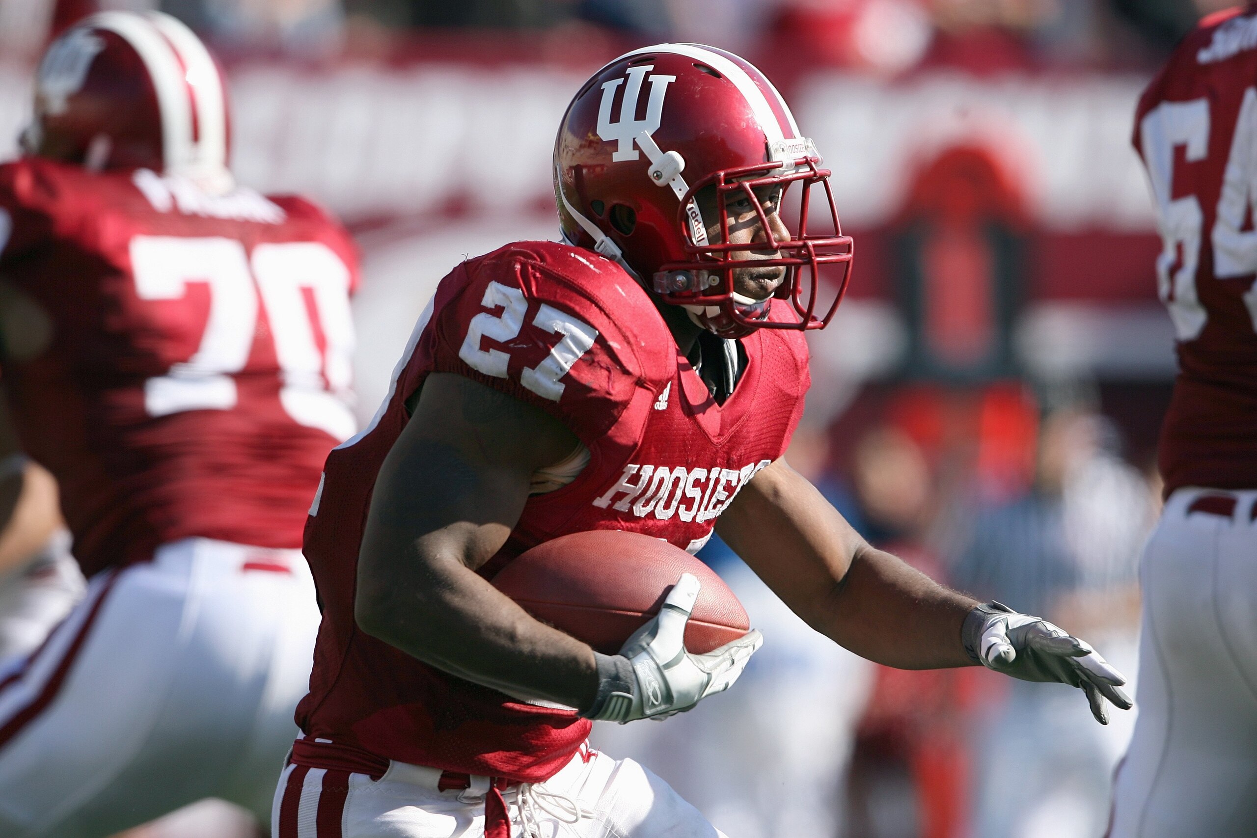BLOOMINGTON, IN - NOVEMBER 01:  Bryan Payton #27 of the Indiana Hooisers carries the ball during the game against the Central Michigan Chippewas at Memorial Stadium on November 1, 2008 in Bloomington, Indiana.  (Photo by Andy Lyons/Getty Images)