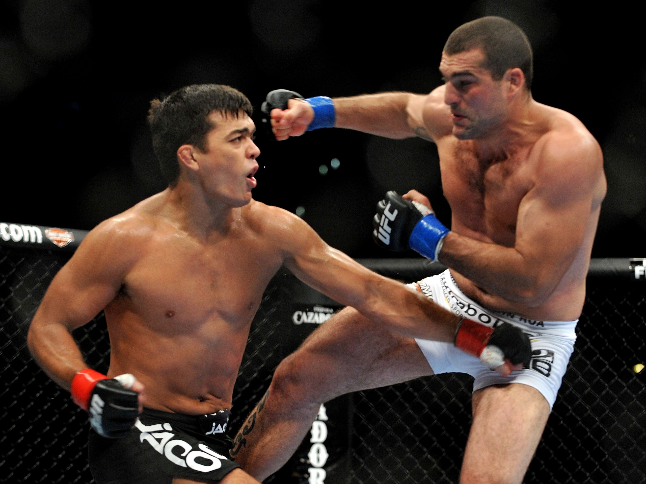 LOS ANGELES, CA - OCTOBER 24:  UFC Light Heavyweight Champion Lyoto Machida (R) battles with UFC Light Heavyweight challenger Mauricio Rua (L) during their title fight at UFC 104 at Staples Center on October 24, 2009 in Los Angeles, California.  (Photo by