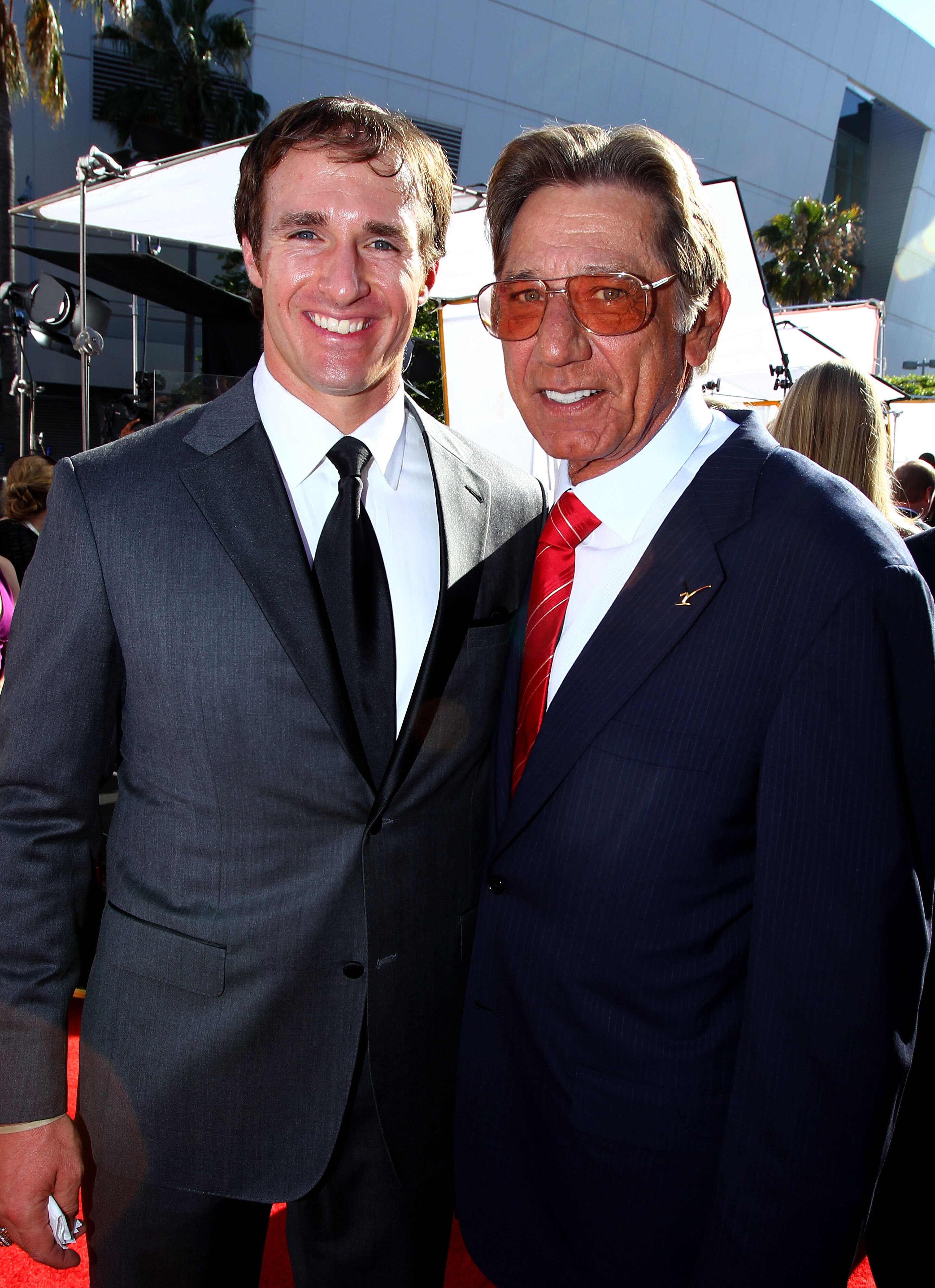 LOS ANGELES, CA - JULY 14:  (L-R) New Orleans Saints quarterback Drew Brees and former quarterback and Hall of Famer Joe Namath arrive at the 2010 ESPY Awards at Nokia Theatre L.A. Live on July 14, 2010 in Los Angeles, California.  (Photo by Alexandra Wym