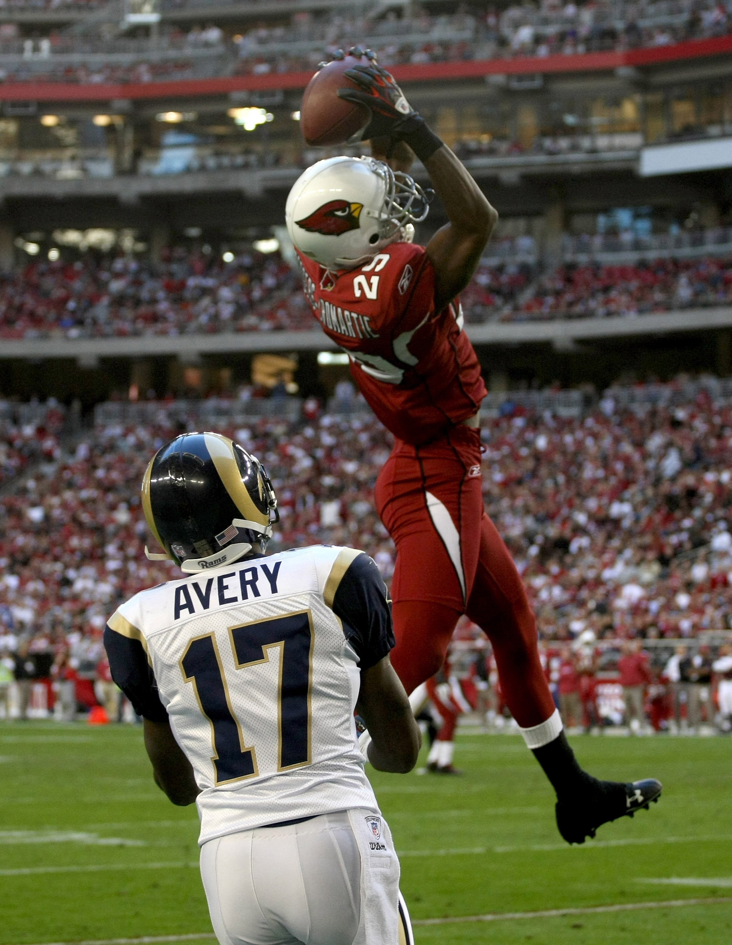 GLENDALE, AZ - DECEMBER 27:  Cornerback Dominique Rodgers-Cromartie #29 of the Arizona Cardinals jumps to intercept a pass over wide receiver Donnie Avery #19 of the St. Louis Rams in the fourth quarter on December 27, 2009 at University of Phoenix Stadiu