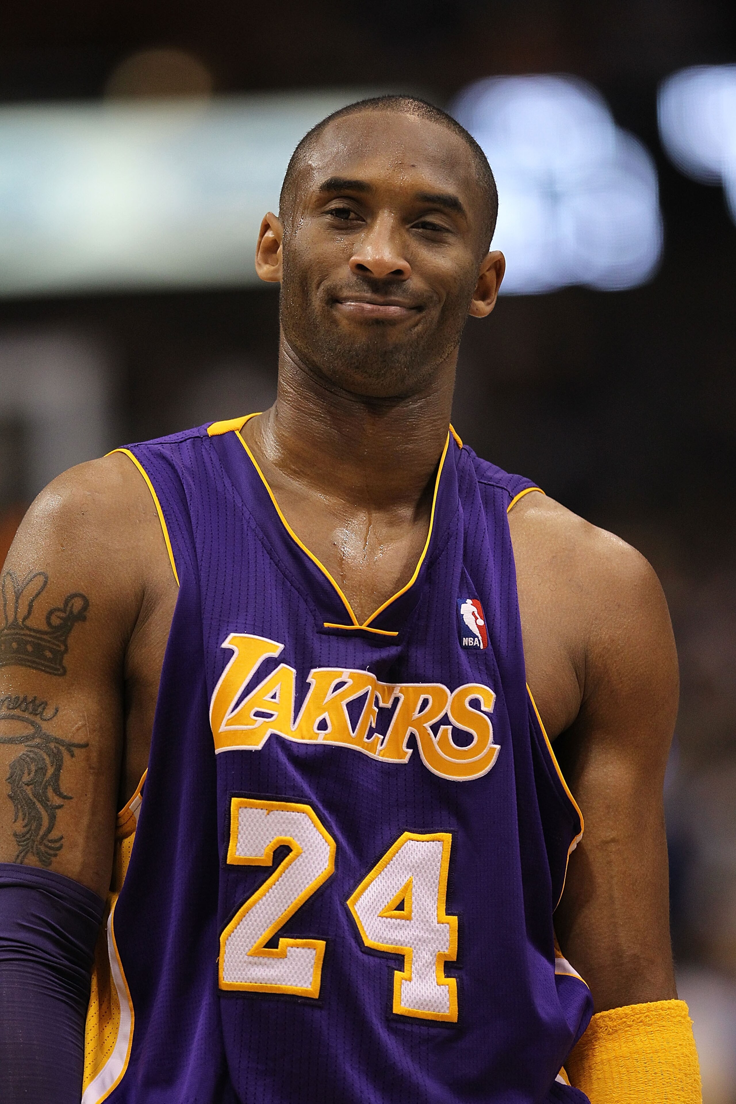 DALLAS, TX - MARCH 12:  Guard Kobe Bryant #24 of the Los Angeles Lakers at American Airlines Center on March 12, 2011 in Dallas, Texas.  NOTE TO USER: User expressly acknowledges and agrees that, by downloading and or using this photograph, User is consen