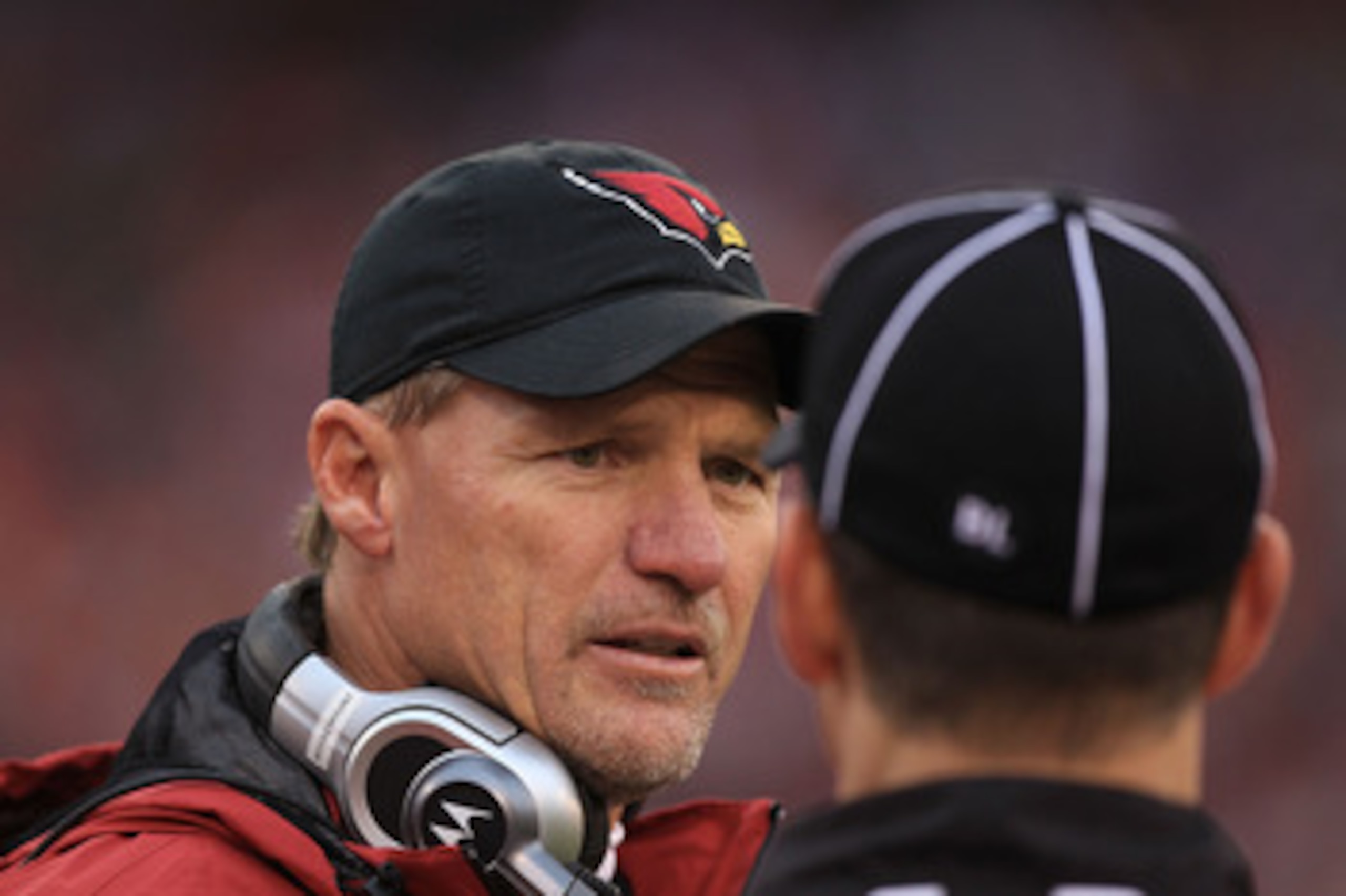 SAN FRANCISCO, CA - JANUARY 02: Head coach Ken Wisenhunt of the Arizona Cardinals looks on against the San Francisco 49er during an NFL game at Candlestick Park on January 2, 2011 in San Francisco, California. (Photo by Jed Jacobsohn/Getty Images) SAN FRANCISCO, CA - JANUARY 02: Head coach Ken Wisenhunt of the Arizona Cardinals looks on against the San Francisco 49er during an NFL game at Candlestick Park on January 2, 2011 in San Francisco, California. (Photo by Jed Jacobsohn/Getty Images)