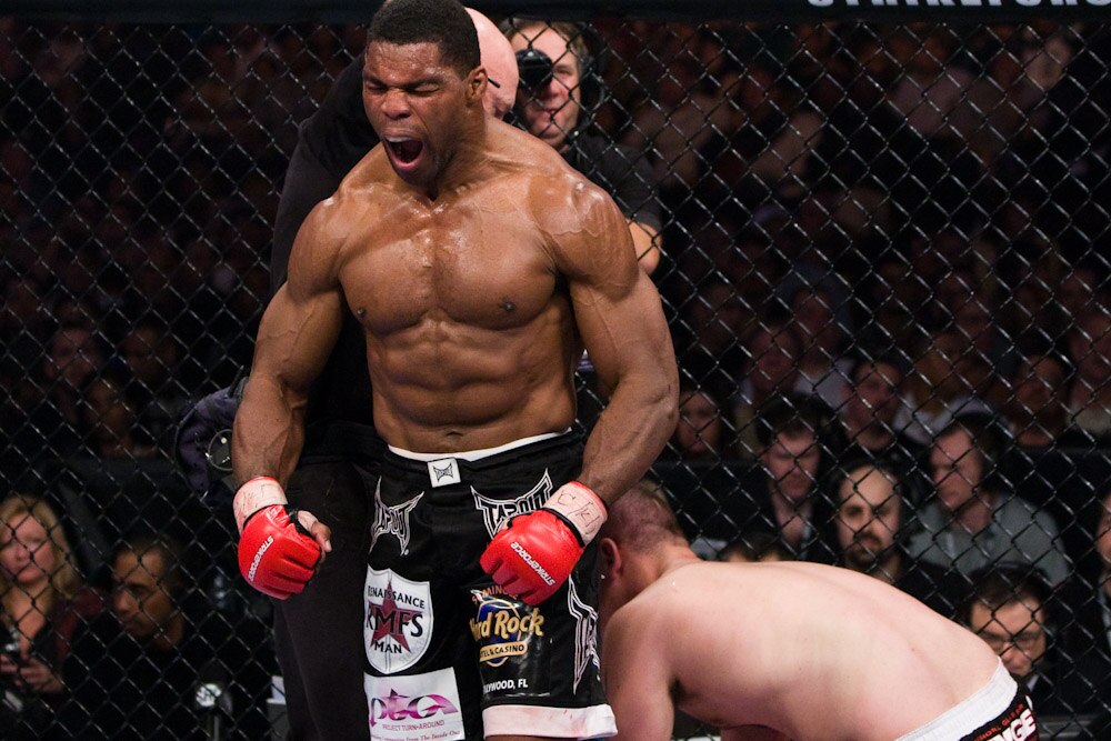 Photo credit:  Esther Lin/Strikeforce