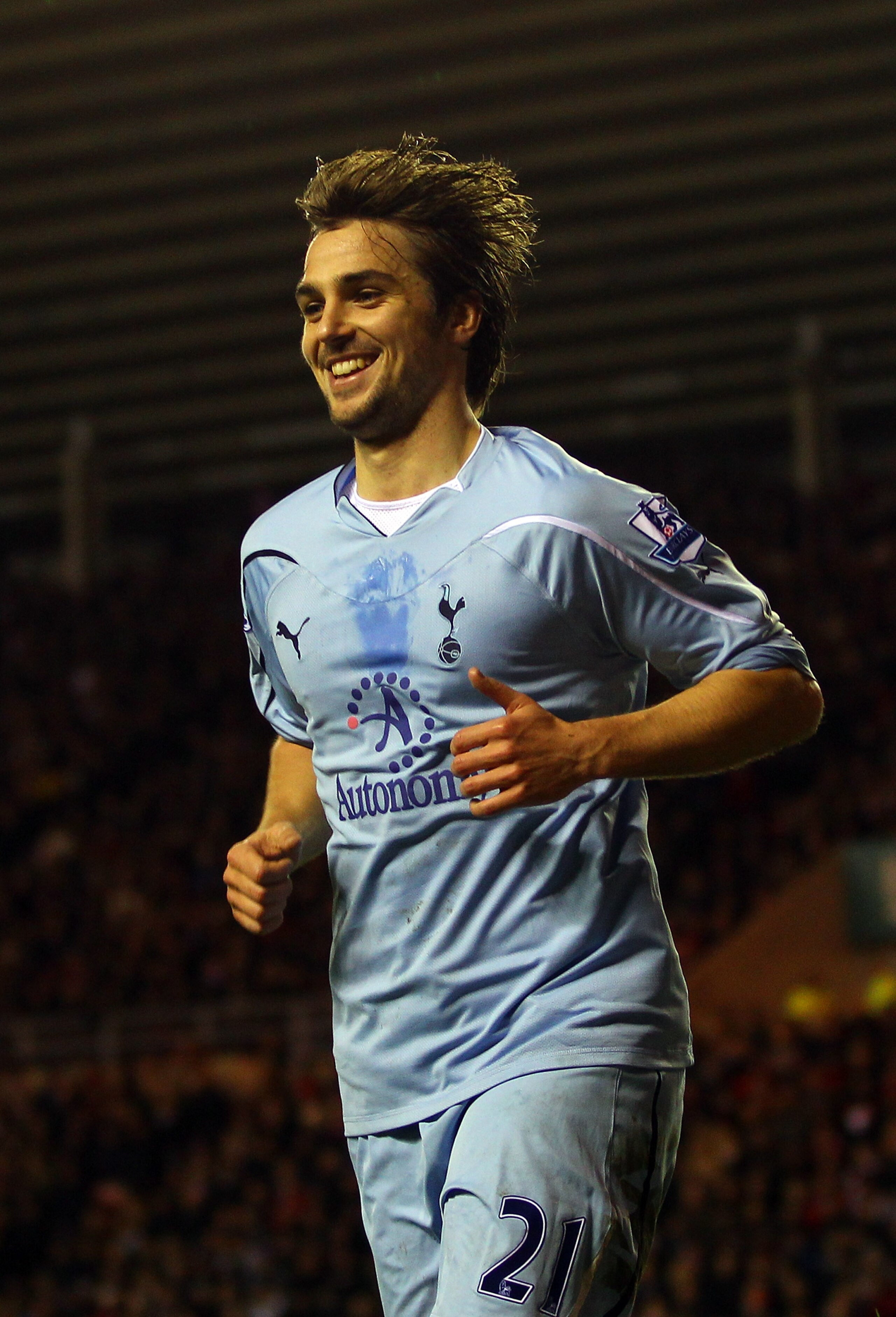 SUNDERLAND, ENGLAND - FEBRUARY 12:  Niko Kranjcar of Spurs celebrates scoring his teams second goal during the Barclays Premier League match between Sunderland and Tottenham Hotspur at the Stadium of Light on February 12, 2011 in Sunderland, England.  (Ph