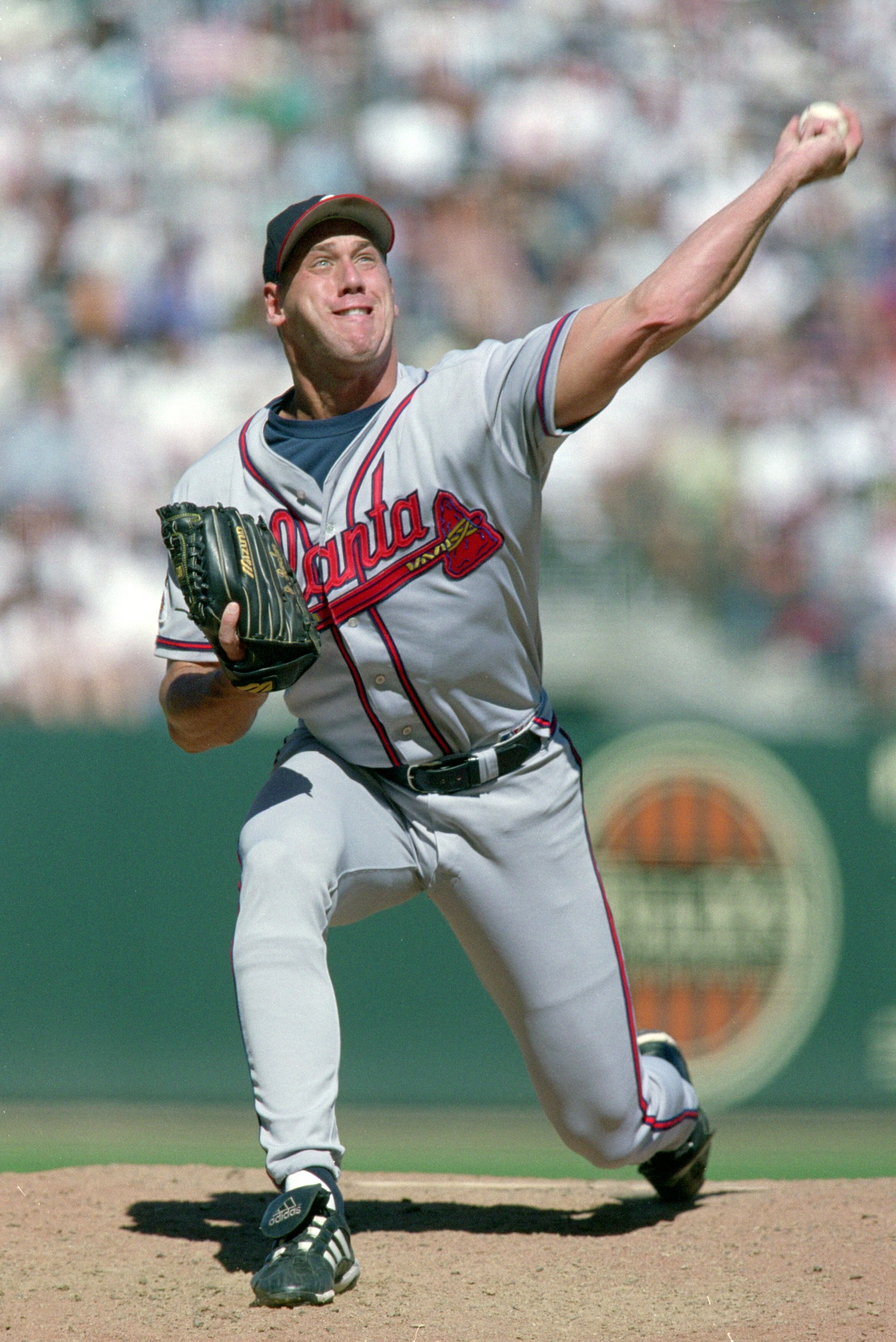 20 Aug 2000:  Pitcher John Rocker #49 of the Atlanta Braves throws the ball during the game against the San Francisco Giants at Pac Bell Park in SanFrancisco, California. The Braves defeated the Giants 8-5.Mandatory Credit: Tom Hauck  /Allsport