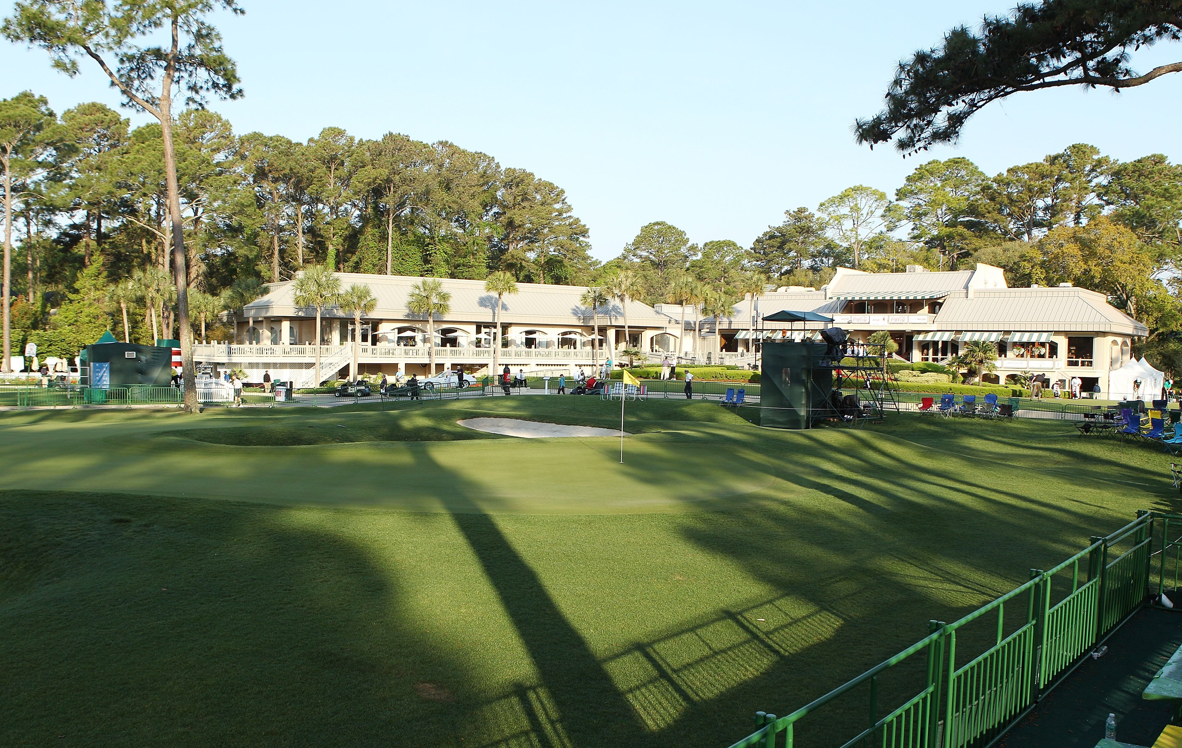 HILTON HEAD ISLAND, SC - APRIL 17:  A general view of the ninth green at the Harbour Town Golf Links prior to the start of third round of the Verizon Heritage on April 17, 2010 in Hilton Head lsland, South Carolina.  (Photo by Scott Halleran/Getty Images)