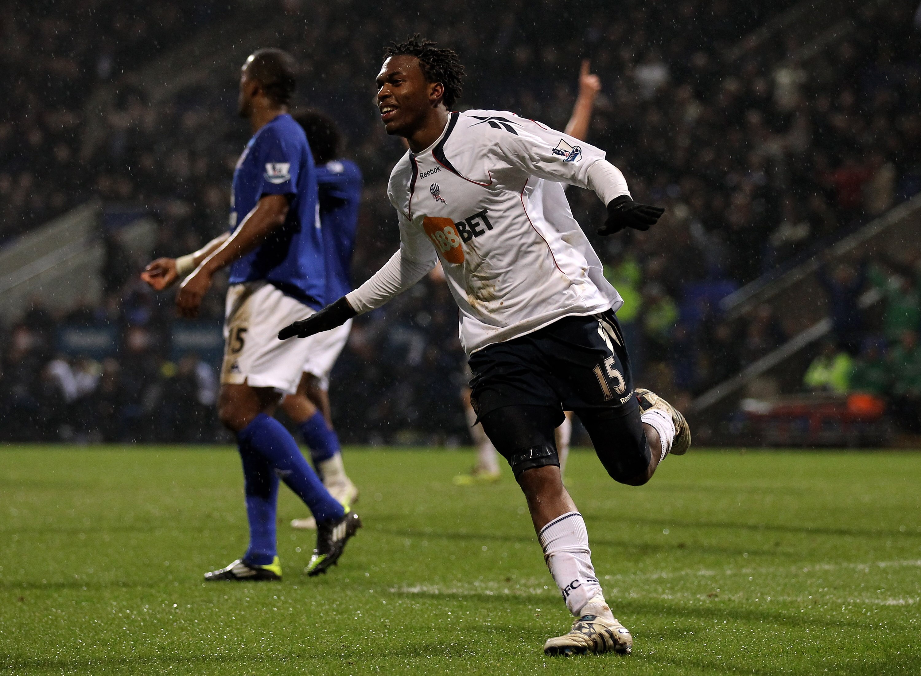 BOLTON, ENGLAND - FEBRUARY 13:  Daniel Sturridge of Bolton Wanderers celebrates scoring his team's second goal during the Barclays Premier League match between Bolton Wanderers and Everton at the Reebok Stadium on February 13, 2011 in Bolton, England.  (P