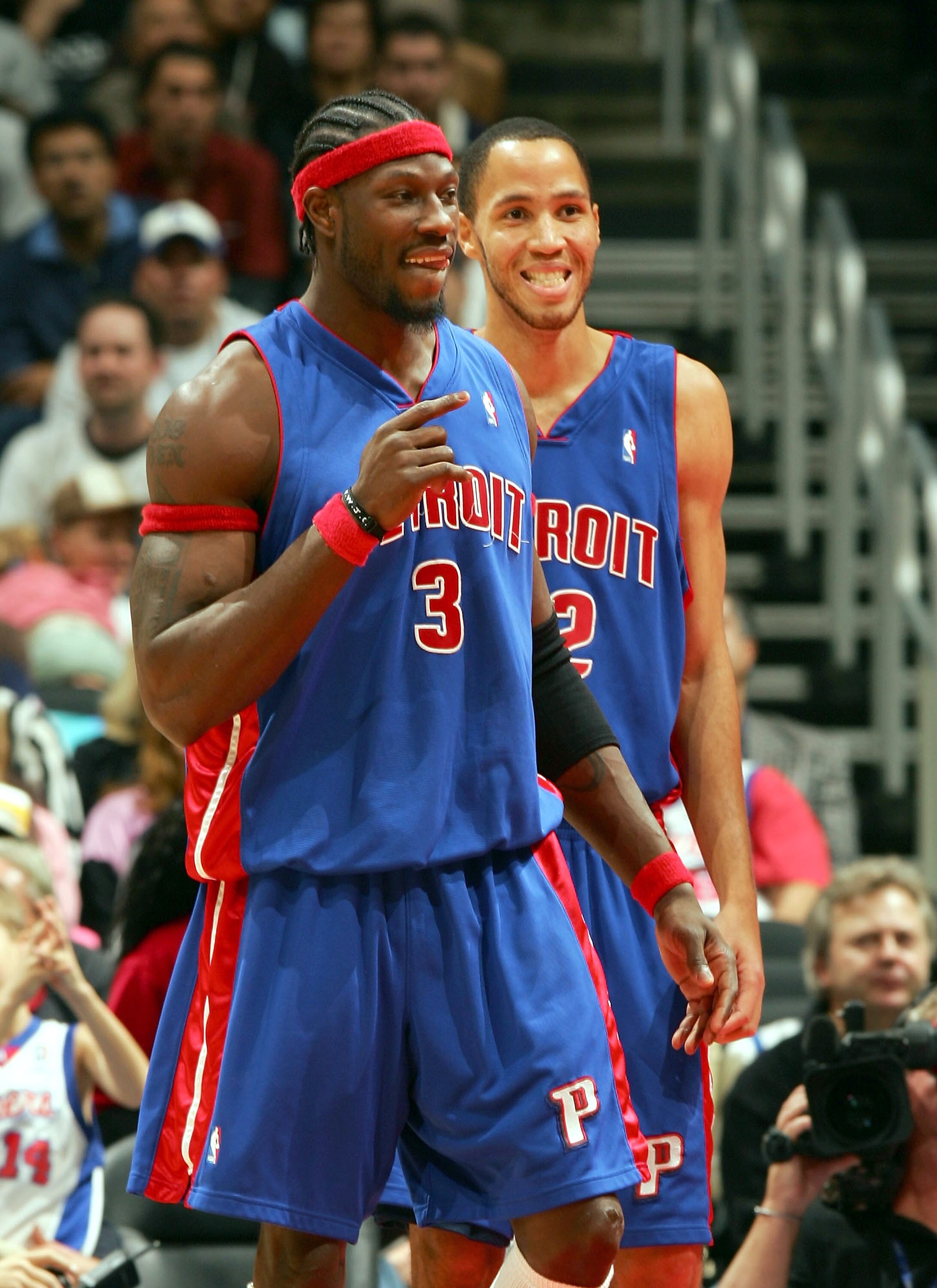 LOS ANGELES - DECEMBER 11:  Ben Wallace #3 and Tayshaun Prince #22 of the Detroit Pistons smile during the game against the Los Angeles Clippers on December 11, 2005 at Staples Center in Los Angeles, California. The Pistons defeated the Clippers 109-101.