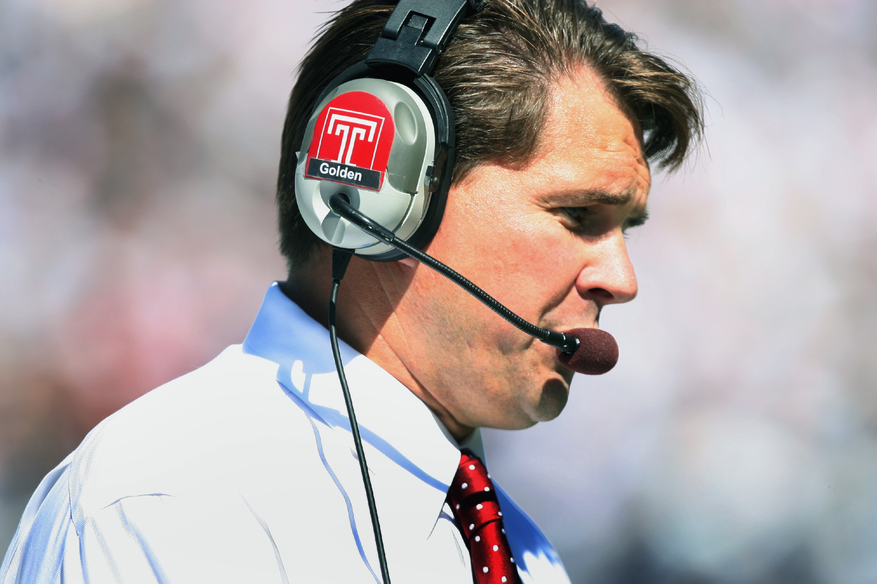 STATE COLLEGE, PA - SEPTEMBER 19: Head coach Al Golden of the Temple Owls coaches from the sideline during a game against the Penn State Nittany Lions on September 19, 2009 at Beaver Stadium in State College, Pennsylvania. (Photo by Hunter Martin/Getty Im