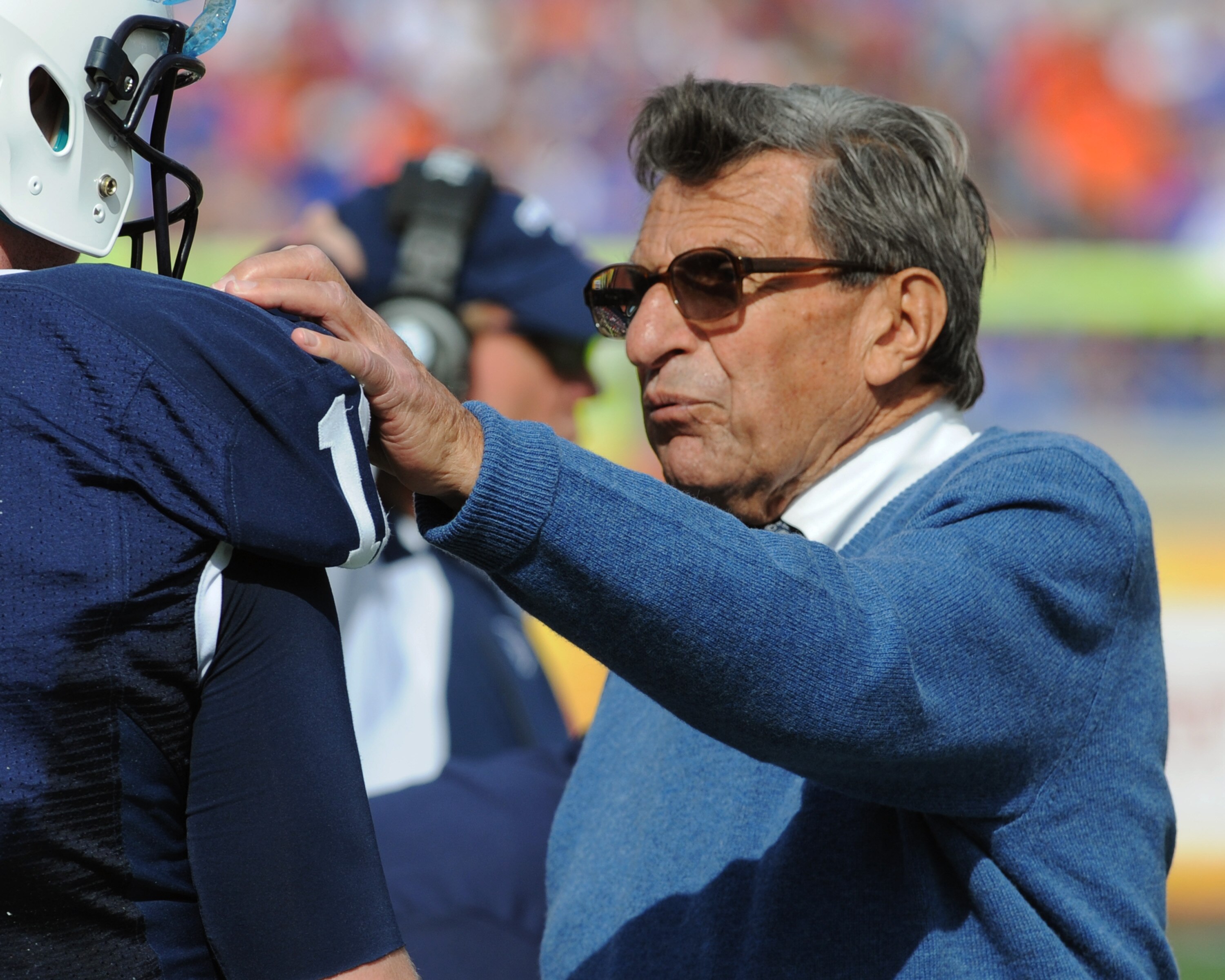 TAMPA, FL - JANUARY 1:  Coach Joe Paterno of the Penn State Nittany Lions directs play of quarterback Matt McGloin #11 against the Florida Gators January 1, 2010 in the 25th Outback Bowl at Raymond James Stadium in Tampa, Florida.  (Photo by Al Messerschm