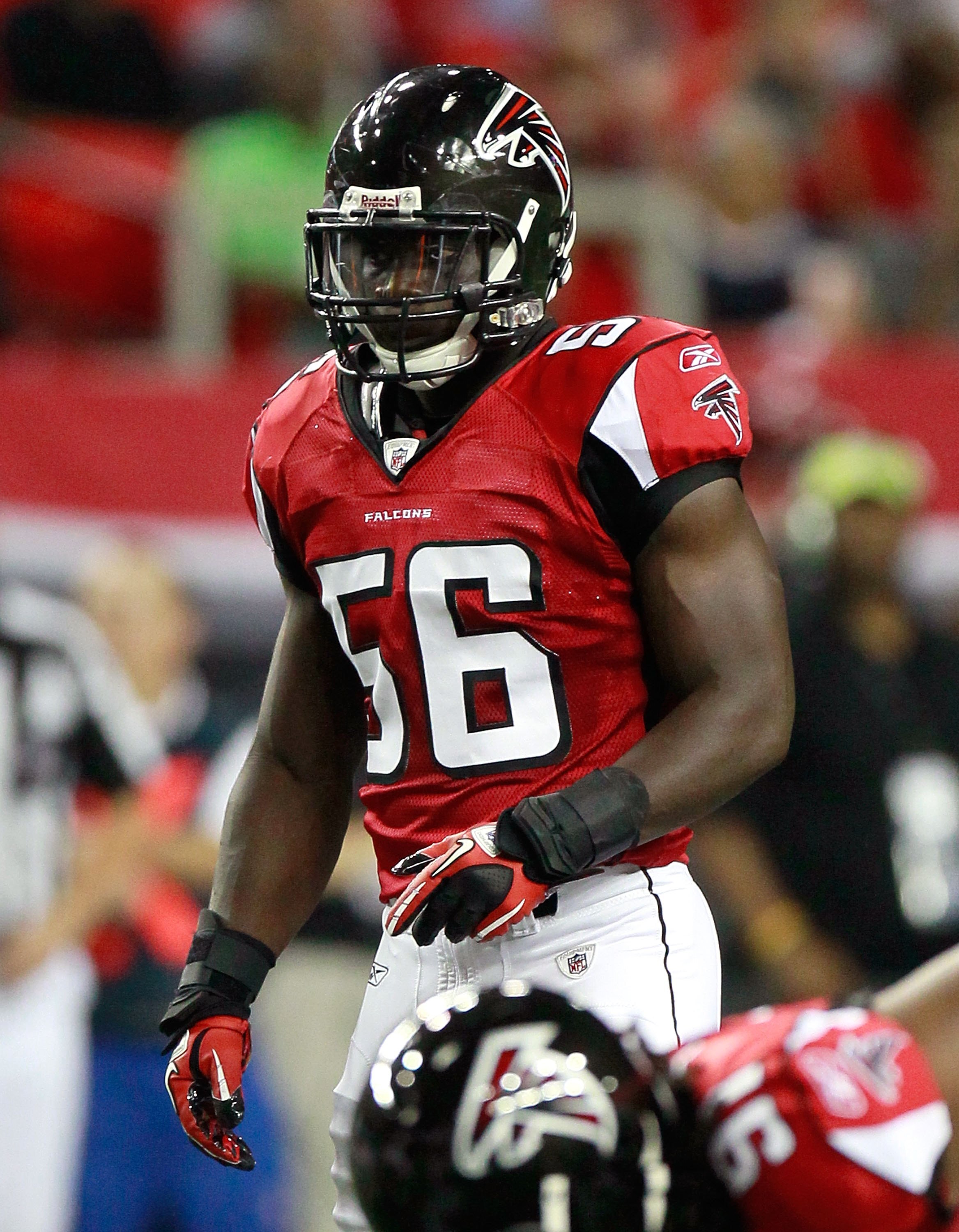 ATLANTA - AUGUST 13:  Sean Weatherspoon #56 of the Atlanta Falcons against the Kansas City Chiefs at Georgia Dome on August 13, 2010 in Atlanta, Georgia.  (Photo by Kevin C. Cox/Getty Images)