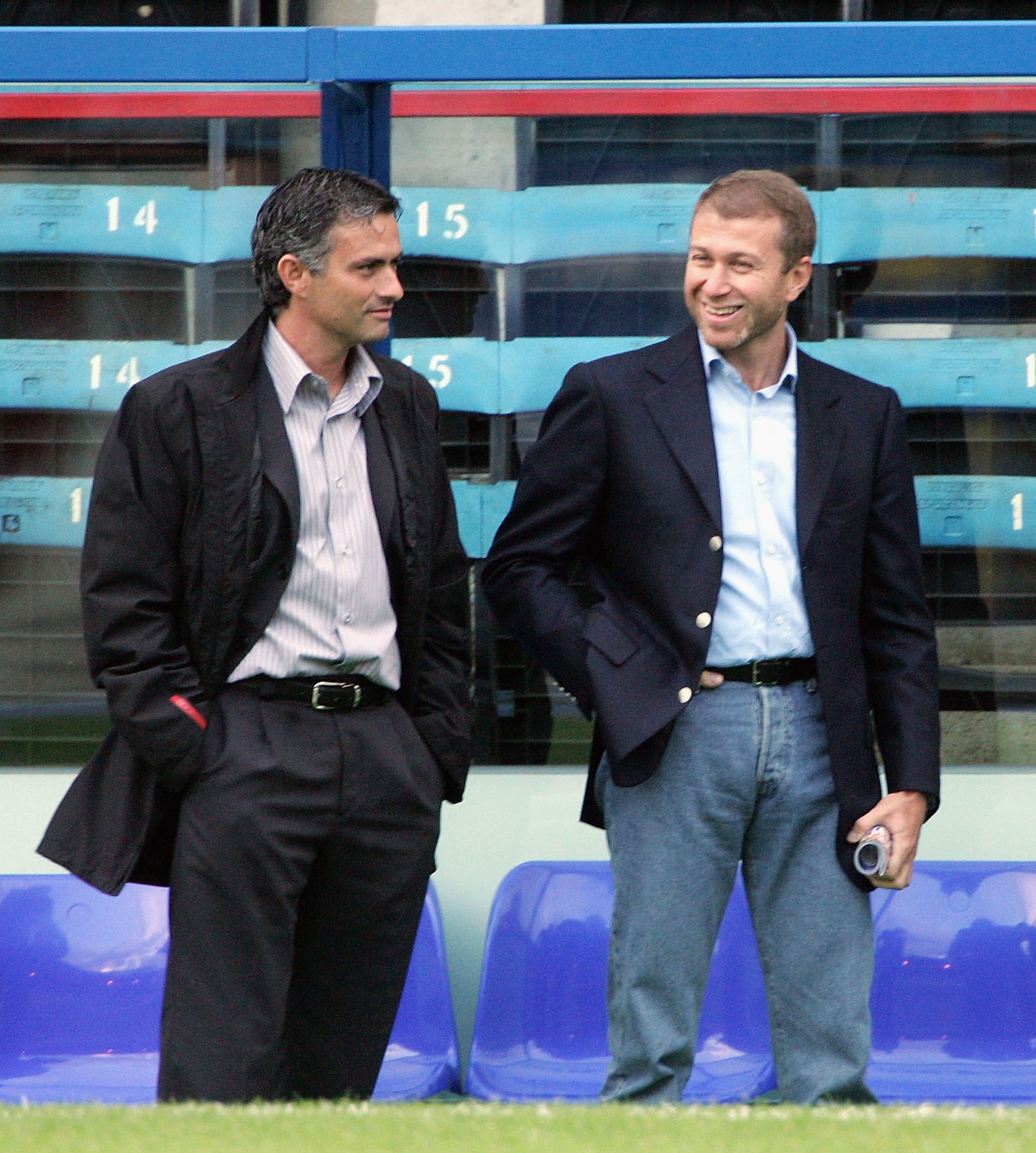 LONDON - AUGUST 24: Manager of Chelsea, Jose Mourinho, (L) talks with Chelsea owner Roman Abramovich  before the Barclays Premiership match between Crystal Palace and Chelsea at Selhurst Park on August 24, 2004 in London.  (Photo by Phil Cole/Getty Images