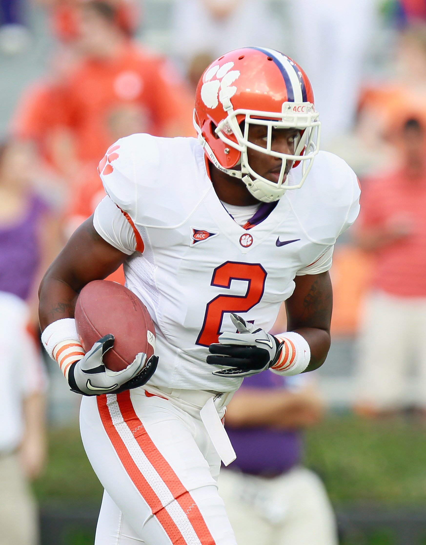AUBURN, AL - SEPTEMBER 18:  DeAndre McDaniel #2 of the Clemson Tigers against the Auburn Tigers at Jordan-Hare Stadium on September 18, 2010 in Auburn, Alabama.  (Photo by Kevin C. Cox/Getty Images)