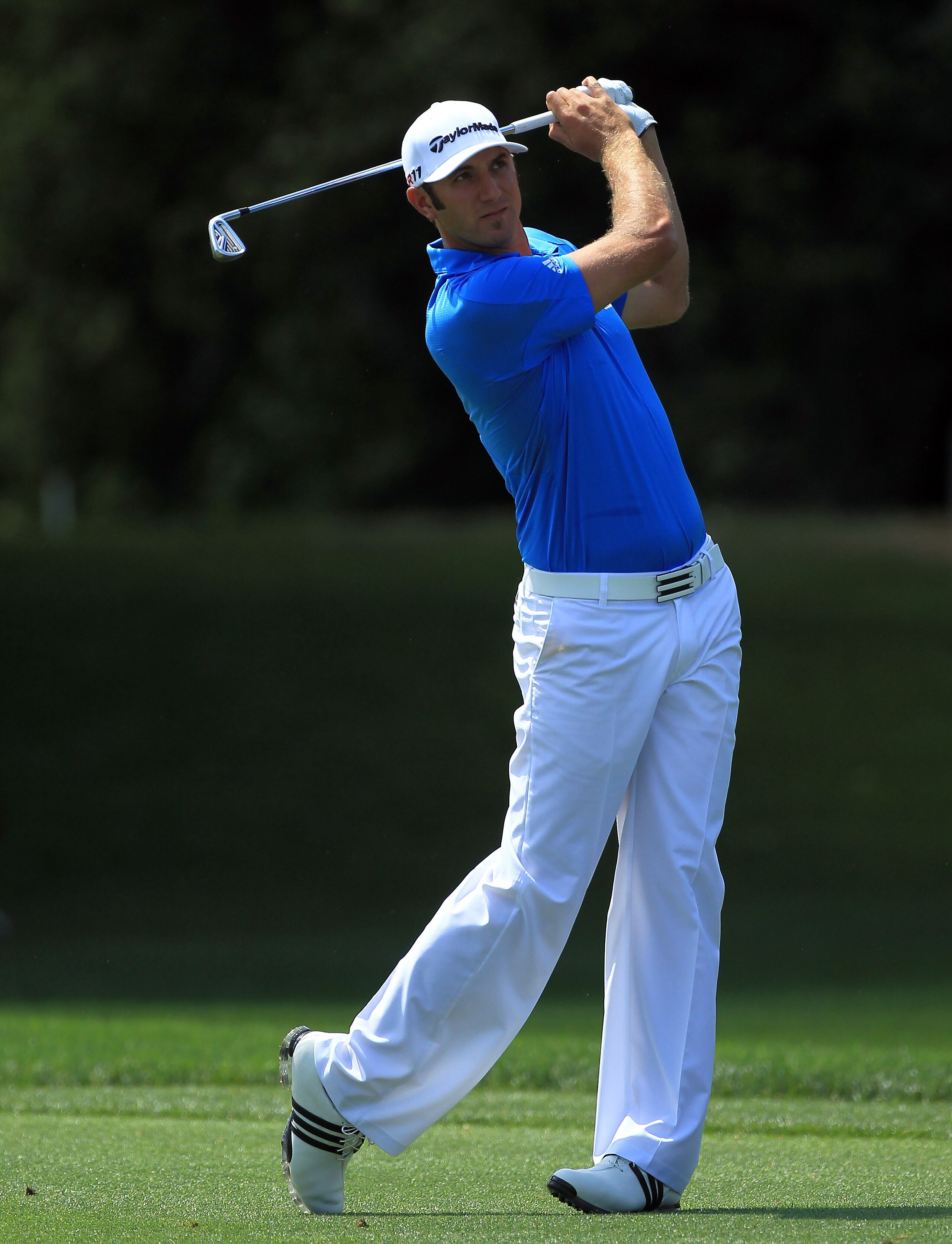 ORLANDO, FL - MARCH 24:  Dustin Johnson of the USA plays his second shot at the 1st hole during the first round of the 2011 Arnold Palmer Invitational presented by Mastercard at the Bay Hill Lodge and Country Club on March 24, 2011 in Orlando, Florida.  (