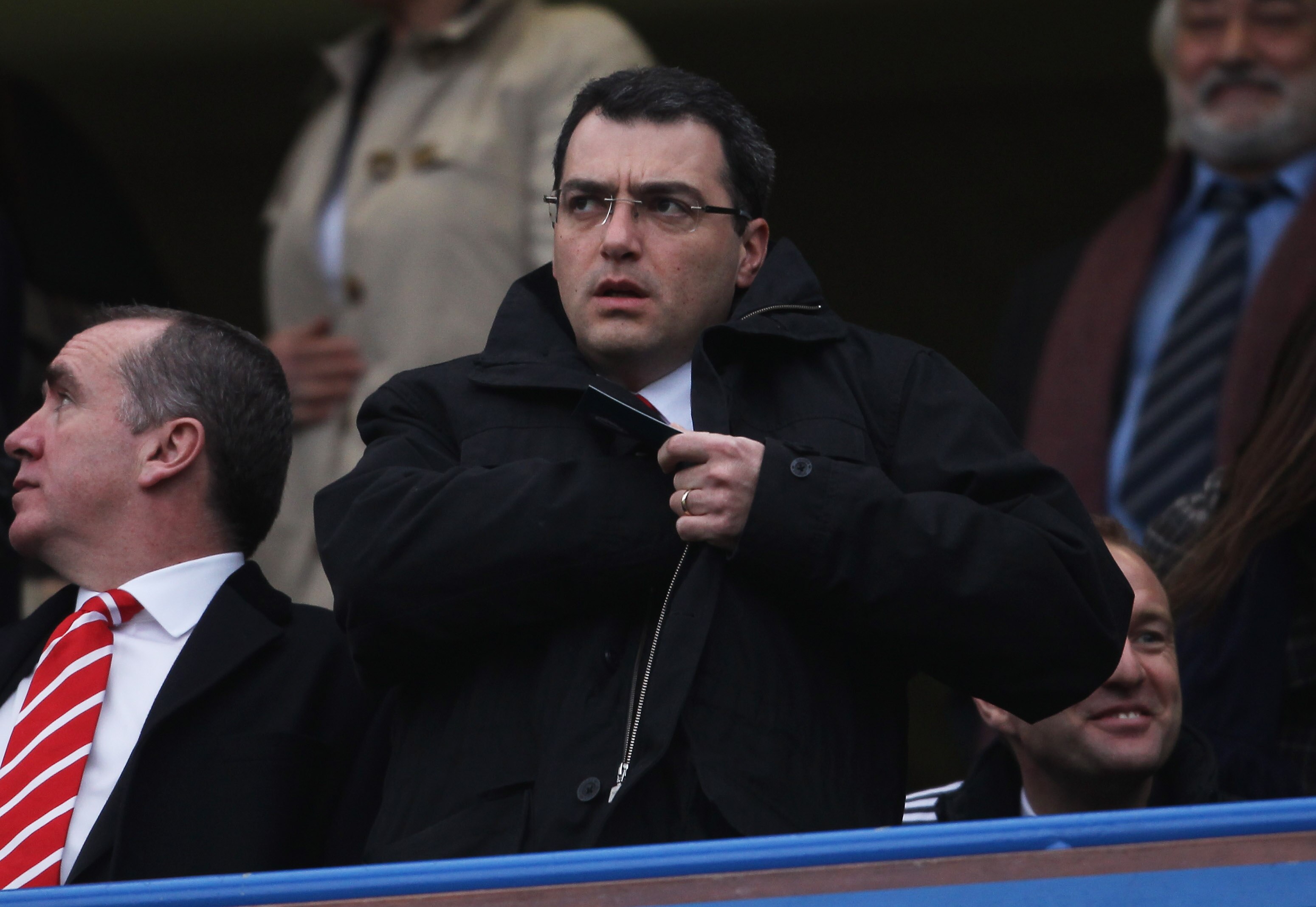 LONDON, ENGLAND - FEBRUARY 06:  Liverpool Director of Sports Strategy Damien Comolli looks on prior to the Barclays Premier League match between Chelsea and Liverpool at Stamford Bridge on February 6, 2011 in London, England.  (Photo by Scott Heavey/Getty