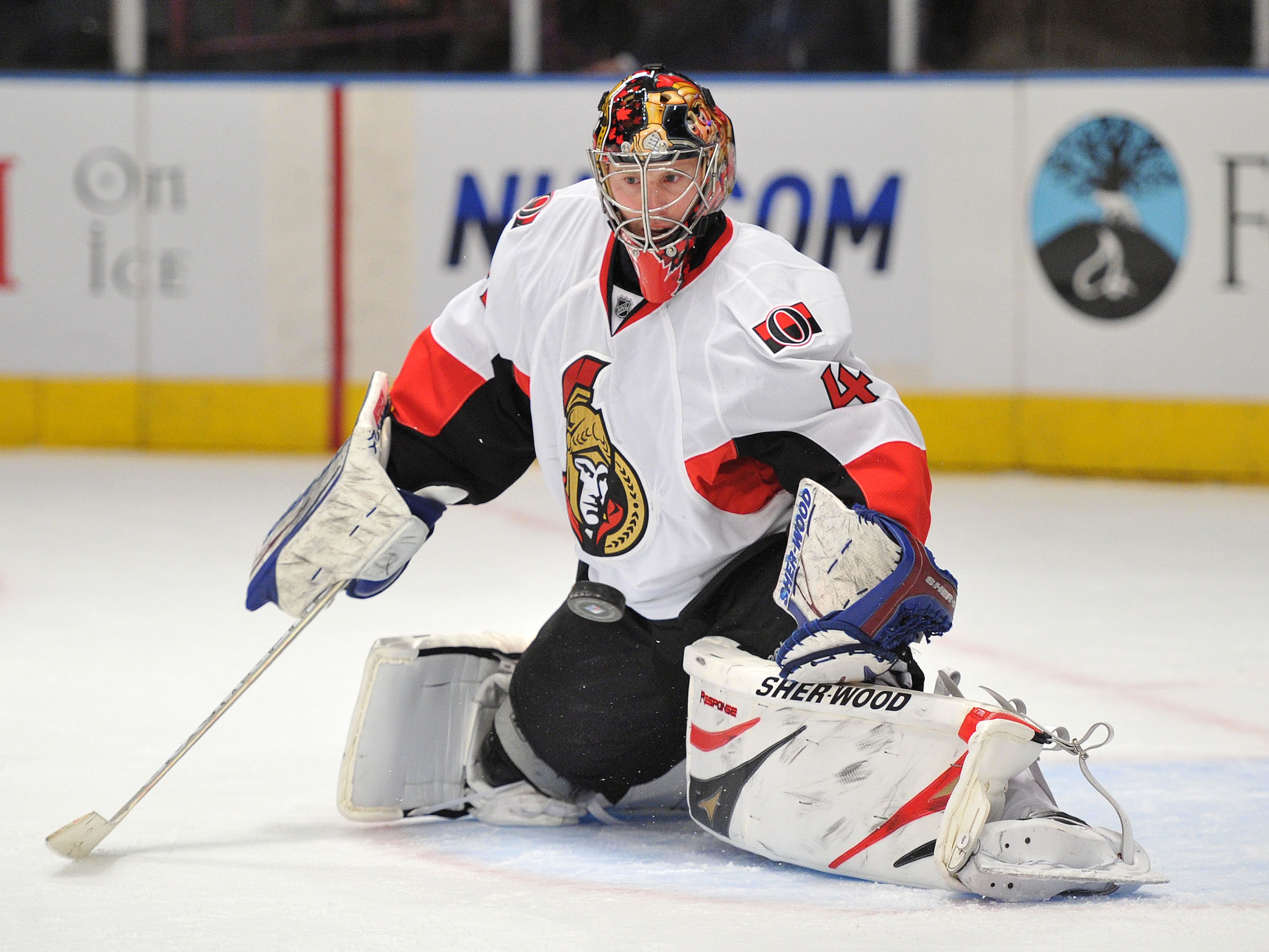NEW YORK, NY - MARCH 24: Craig Anderson #41 of the Ottawa Senators makes a save during overtime against the New York Rangers at Madison Square Garden on March 24, 2011 in New York City. The Senators defeated the Rangers 2-1 in a shootout. (Photo by Christ NEW YORK, NY - MARCH 24: Craig Anderson #41 of the Ottawa Senators makes a save during overtime against the New York Rangers at Madison Square Garden on March 24, 2011 in New York City. The Senators defeated the Rangers 2-1 in a shootout. (Photo by Christ