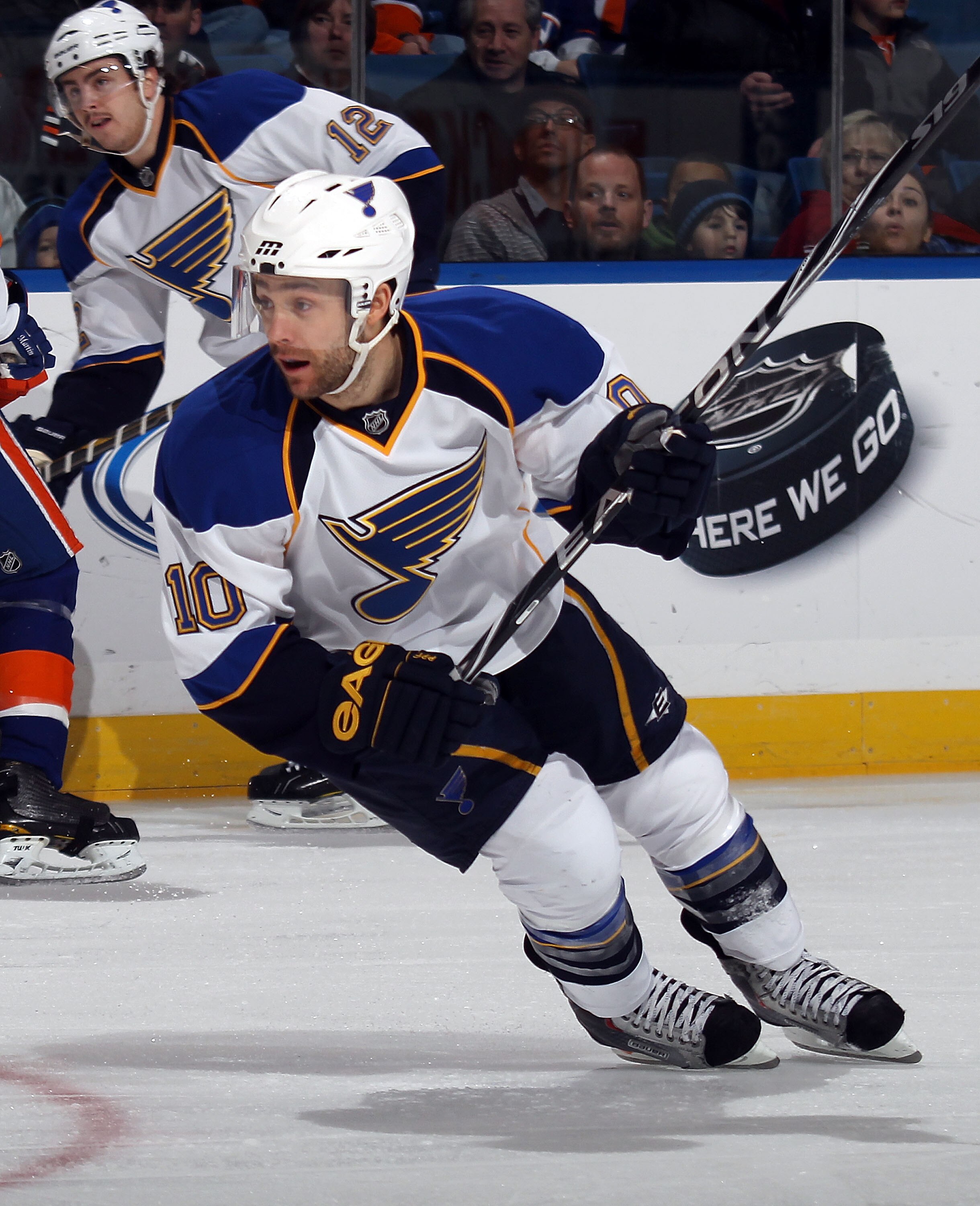 UNIONDALE, NY - MARCH 05: Andy McDonald #10 of the St. Louis Blues skates against the New York Islanders at the Nassau Coliseum on March 5, 2011 in Uniondale, New York.  (Photo by Bruce Bennett/Getty Images)