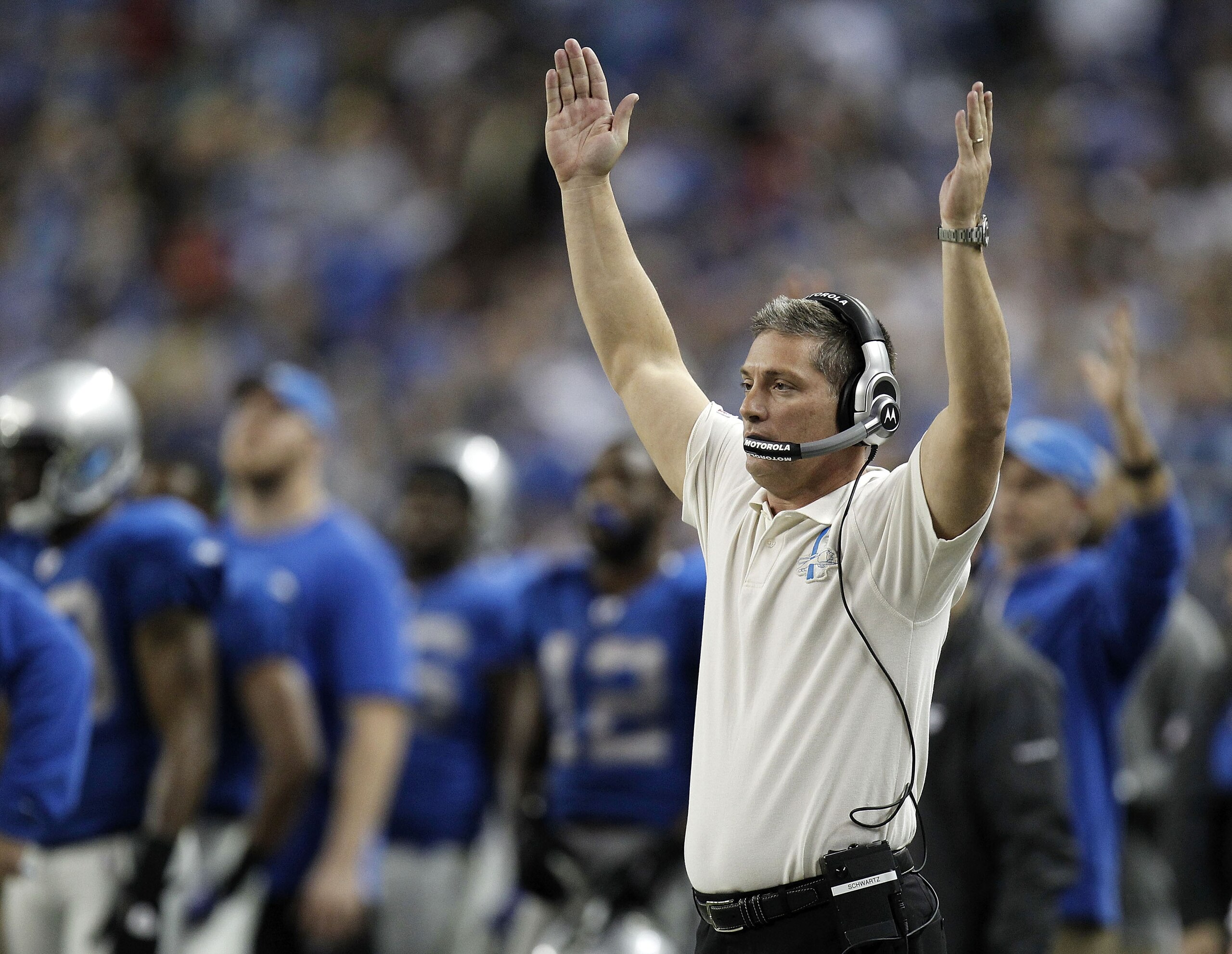 DETROIT - NOVEMBER 25:  Head coach Jim Schwartz of the Detroit Lions reacts on a play near the goal line while playing the New England Patriots on November 25, 2010 at Ford Field in Detroit, Michigan.  (Photo by Gregory Shamus/Getty Images)