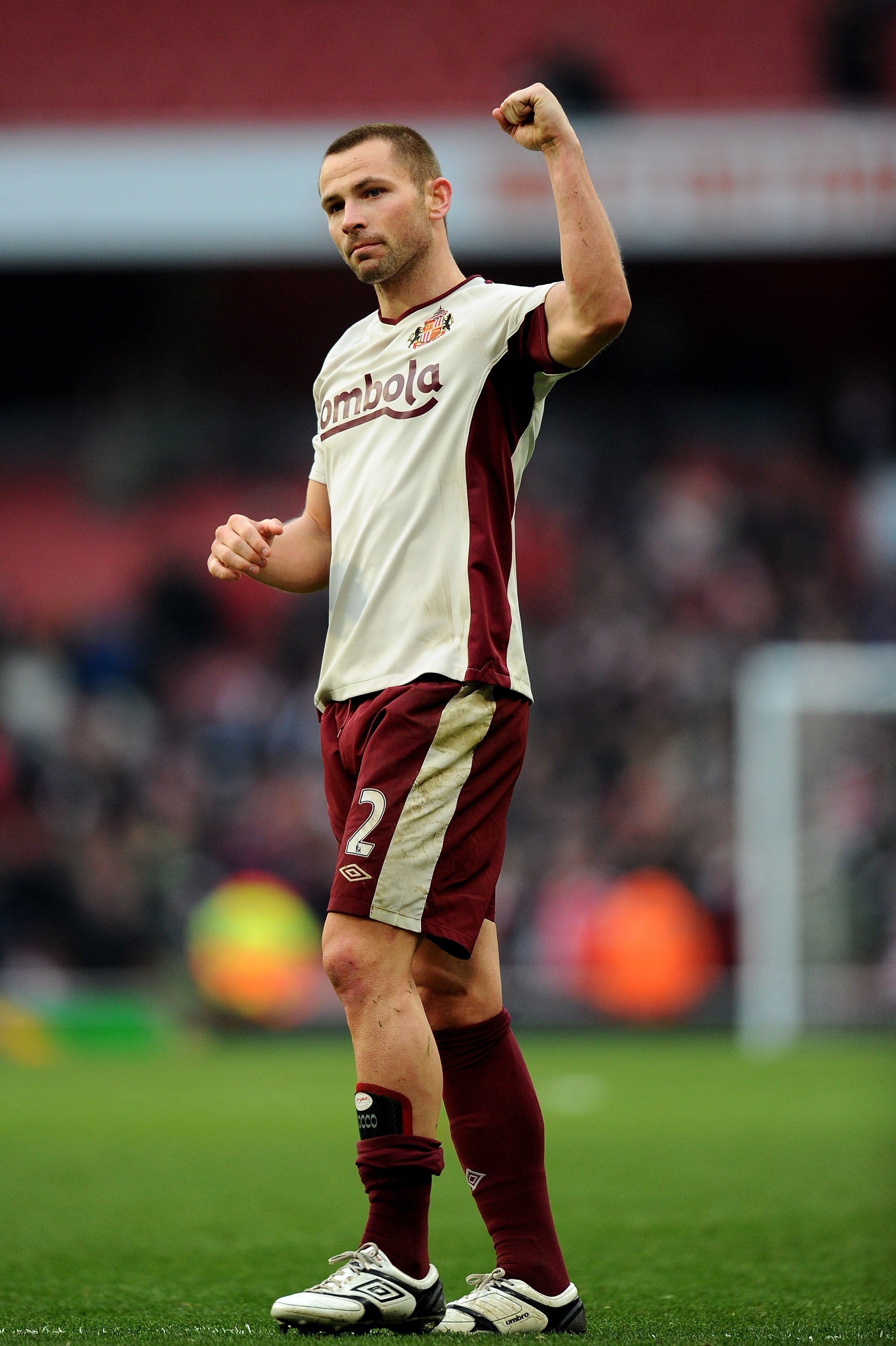 LONDON, ENGLAND - MARCH 05:  Phillip Bardsley of Sunderland applauds the fans at the final whistle during the Barclays Premier League match between Arsenal and Sunderland at Emirates Stadium on March 5, 2011 in London, England.  (Photo by Mike Hewitt/Gett