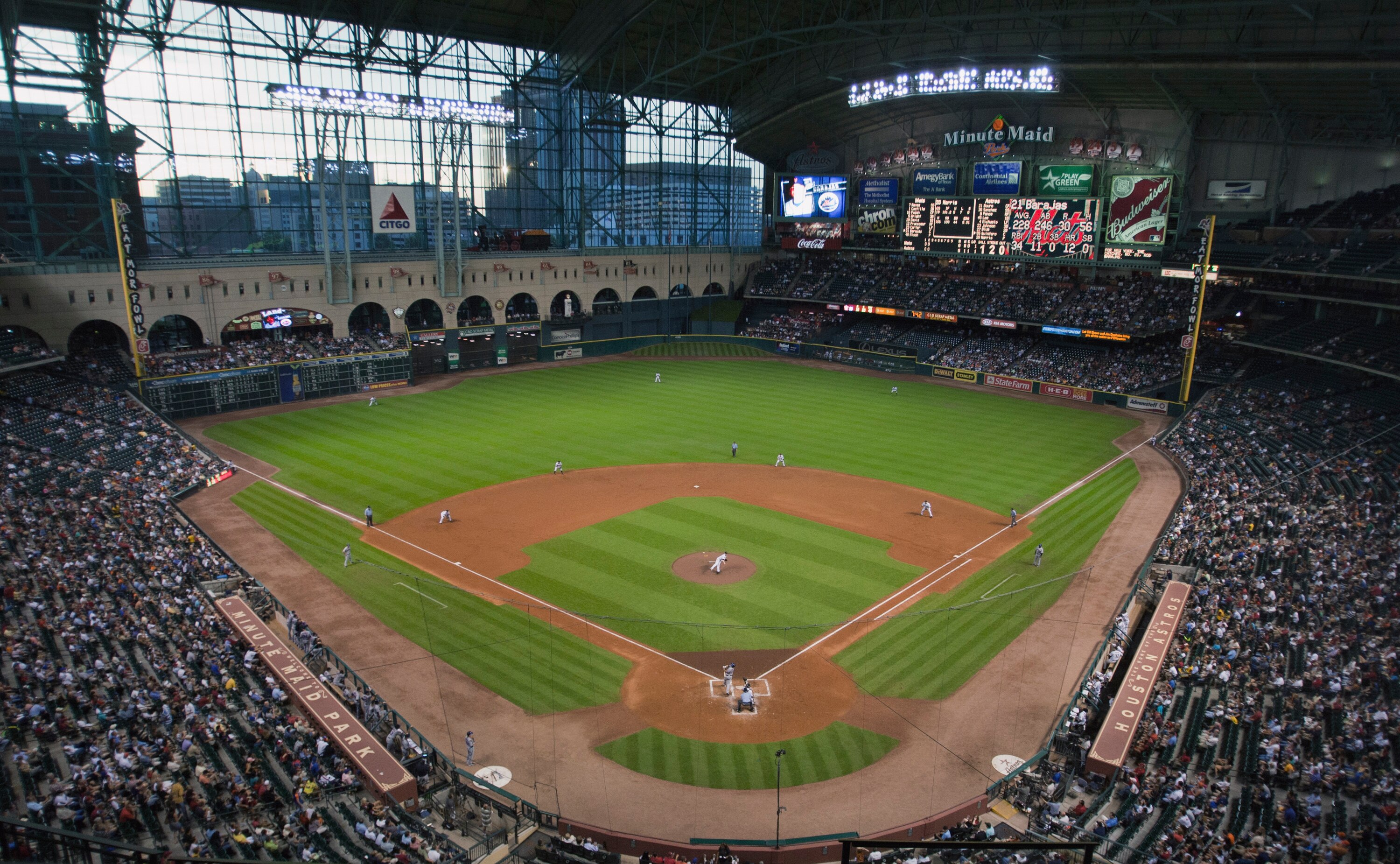 HOUSTON - AUGUST 19:  The New York Mets play the Houston Astros on August 19, 2010 at Minute Maid Park in Houston, Texas.  (Photo by Bob Levey/Getty Images)