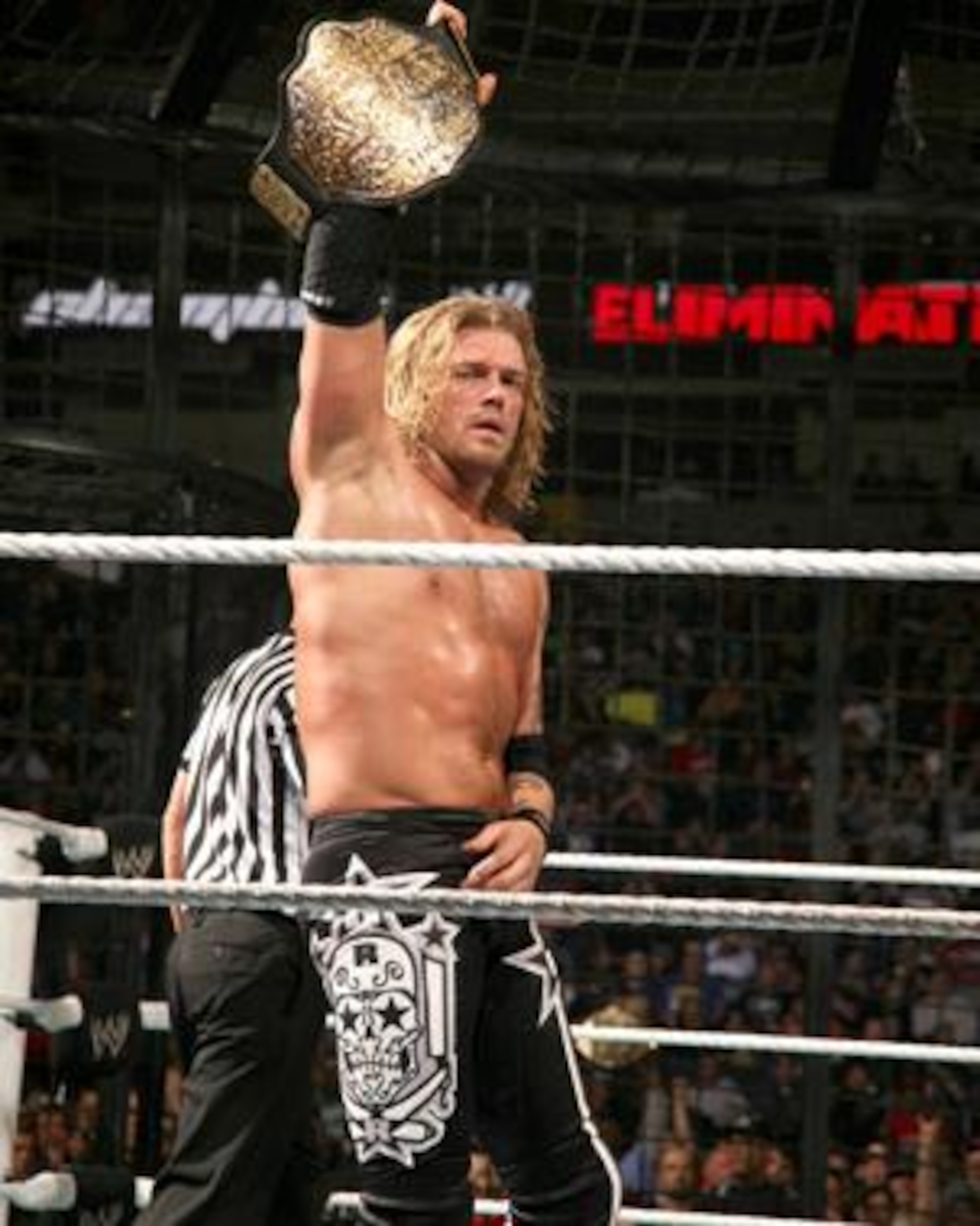 Edge will be raising the World Heavyweight Championship above his head at Wrestlemania