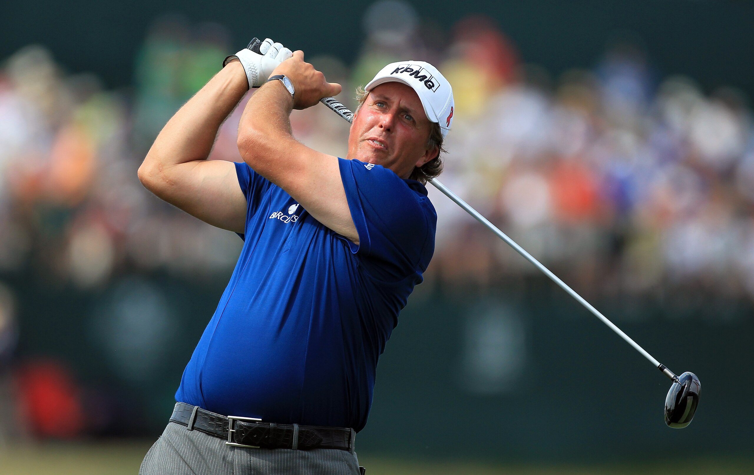 ORLANDO, FL - MARCH 27:  Phil Mickelson of the USA plays his tee shot on the 16th hole during the final round of the 2011 Arnold Palmer Invitational presented by Mastercard at the Bay Hill Lodge and Country Club on March 27, 2011 in Orlando, Florida.  (Ph