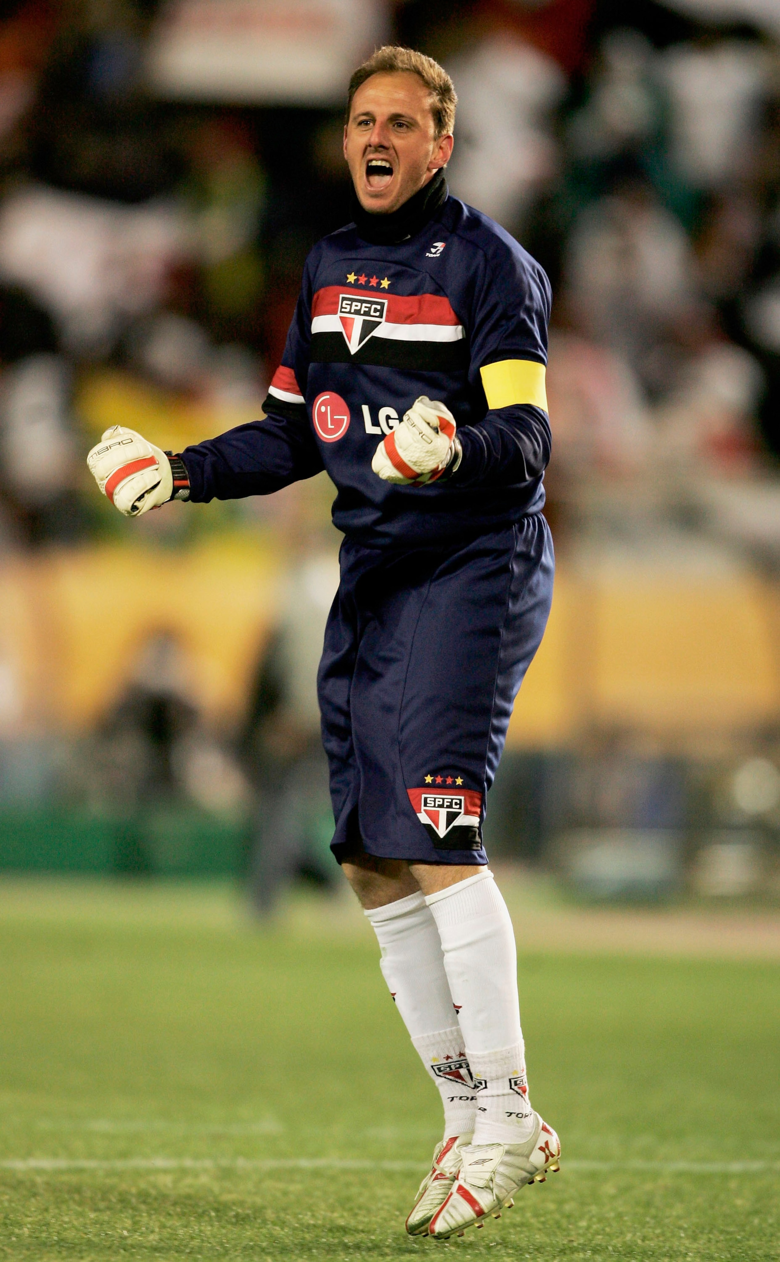 TOKYO - DECEMBER 14:  Ceni Rogerio the Sao Paulo goalkeeper celebrates after scoring during the FIFA Club World Championship Toyota Cup 2005 match between Al Ittihad and Sao Paulo FC at The National Stadium on December 14, 2005 in Tokyo, Japan.  (Photo by