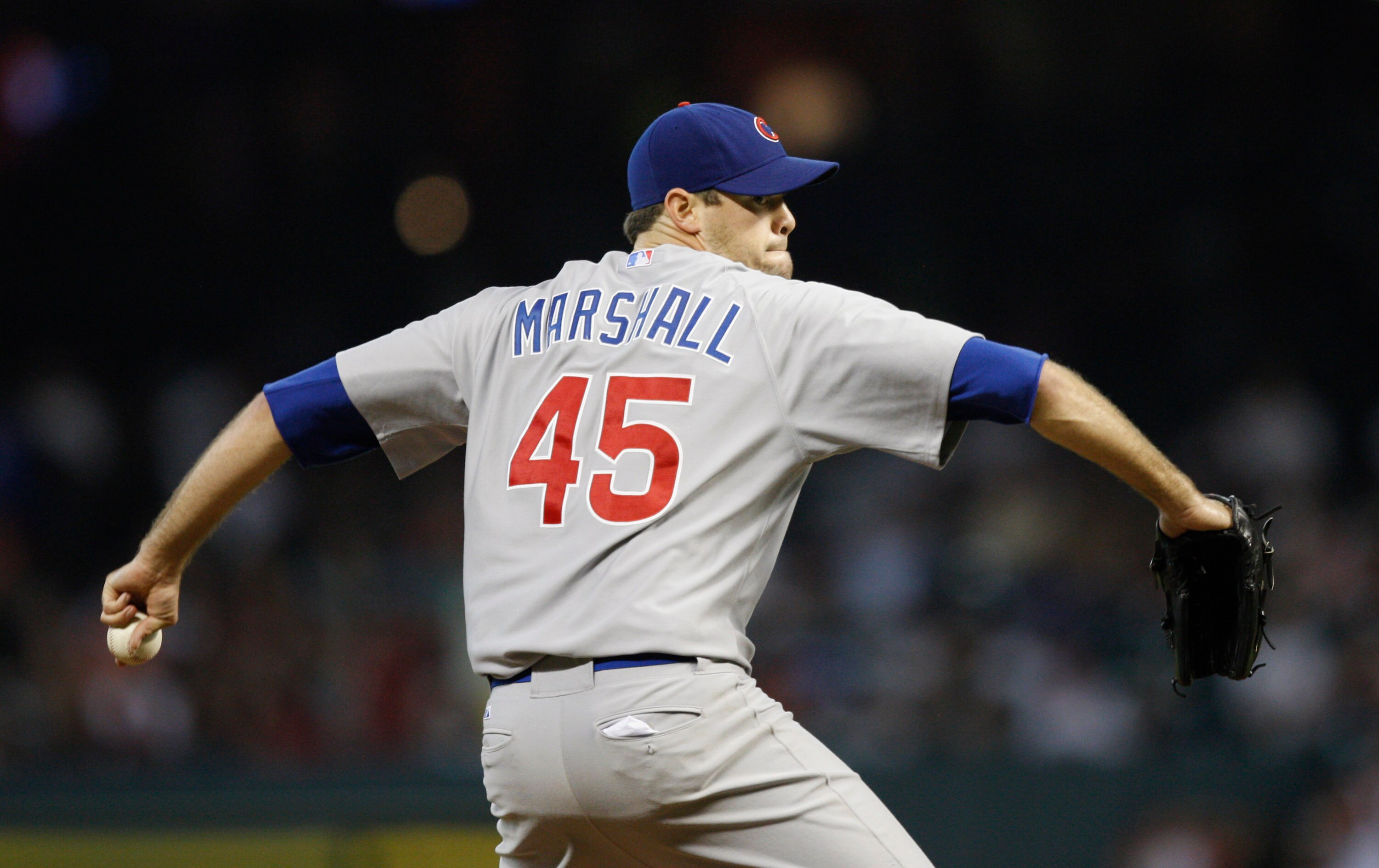 HOUSTON - JUNE 05:  Pitcher Sean Marshall #45 of the Chicago Cubs throws against the Houston Astros at Minute Maid Park on June 5, 2010 in Houston, Texas.  (Photo by Bob Levey/Getty Images)