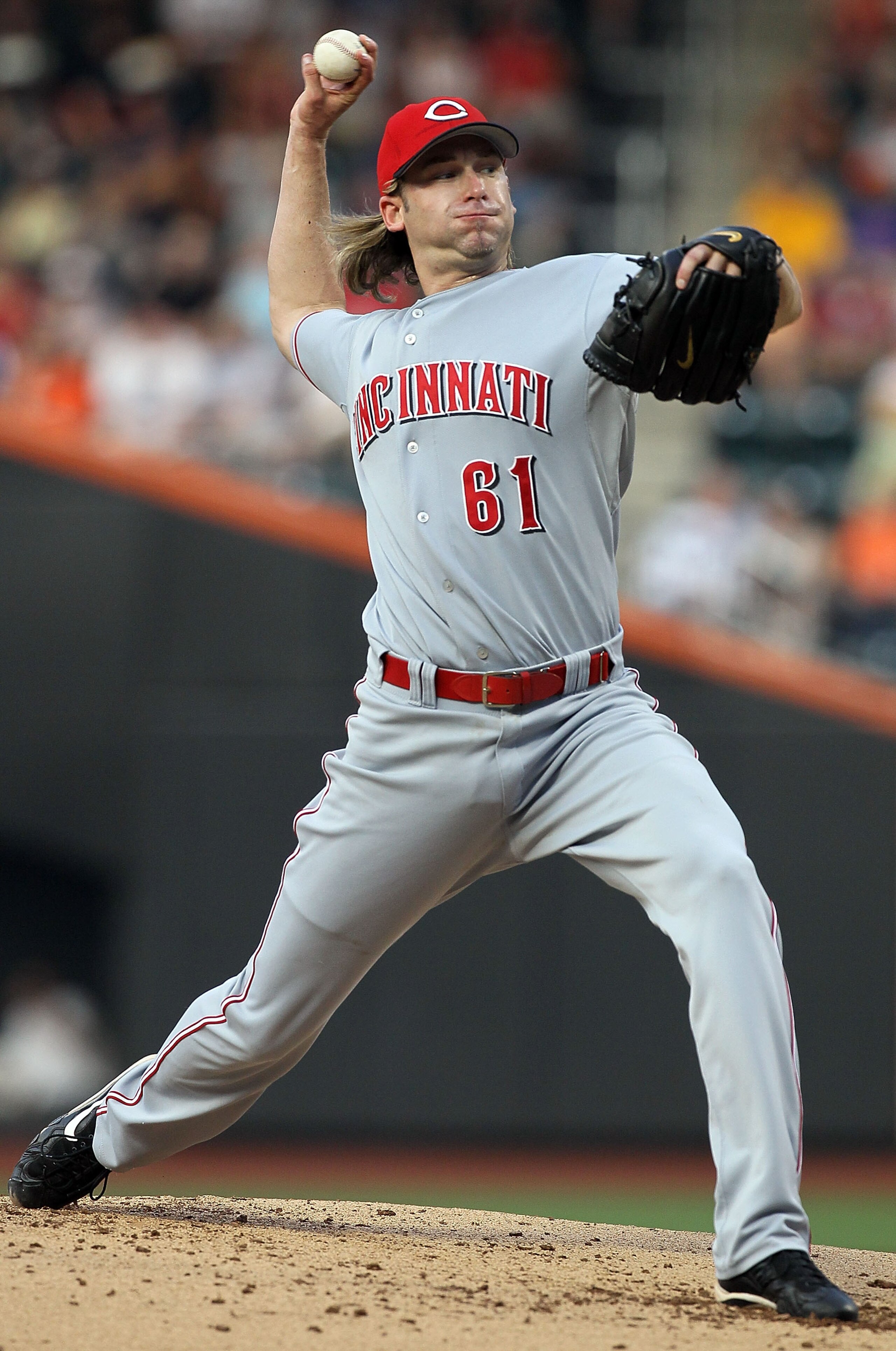 NEW YORK - JULY 07: Bronson Arroyo #61 of the Cincinnati Reds delivers a pitch against the New York Mets on July 7, 2010 at Citi Field in the Flushing neighborhood of the Queens borough of New York City. (Photo by Jim McIsaac/Getty Images) NEW YORK - JULY 07: Bronson Arroyo #61 of the Cincinnati Reds delivers a pitch against the New York Mets on July 7, 2010 at Citi Field in the Flushing neighborhood of the Queens borough of New York City. (Photo by Jim McIsaac/Getty Images)