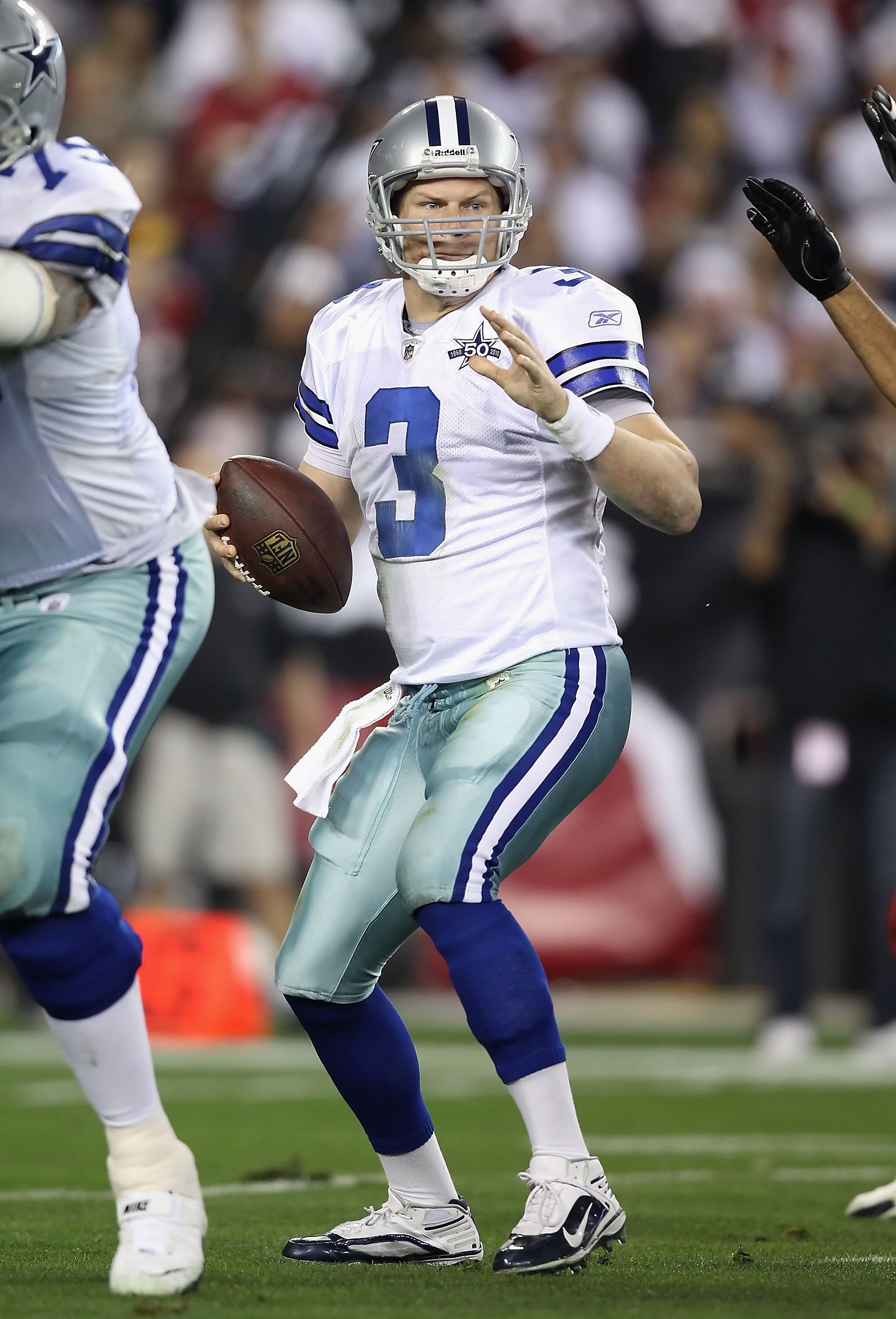 GLENDALE, AZ - DECEMBER 25:  Quarterback Jon Kitna #3 of the Dallas Cowboys drops back to pass during the NFL game against the Arizona Cardinals at the University of Phoenix Stadium on December 25, 2010 in Glendale, Arizona.  The Cardinals defeated the Co