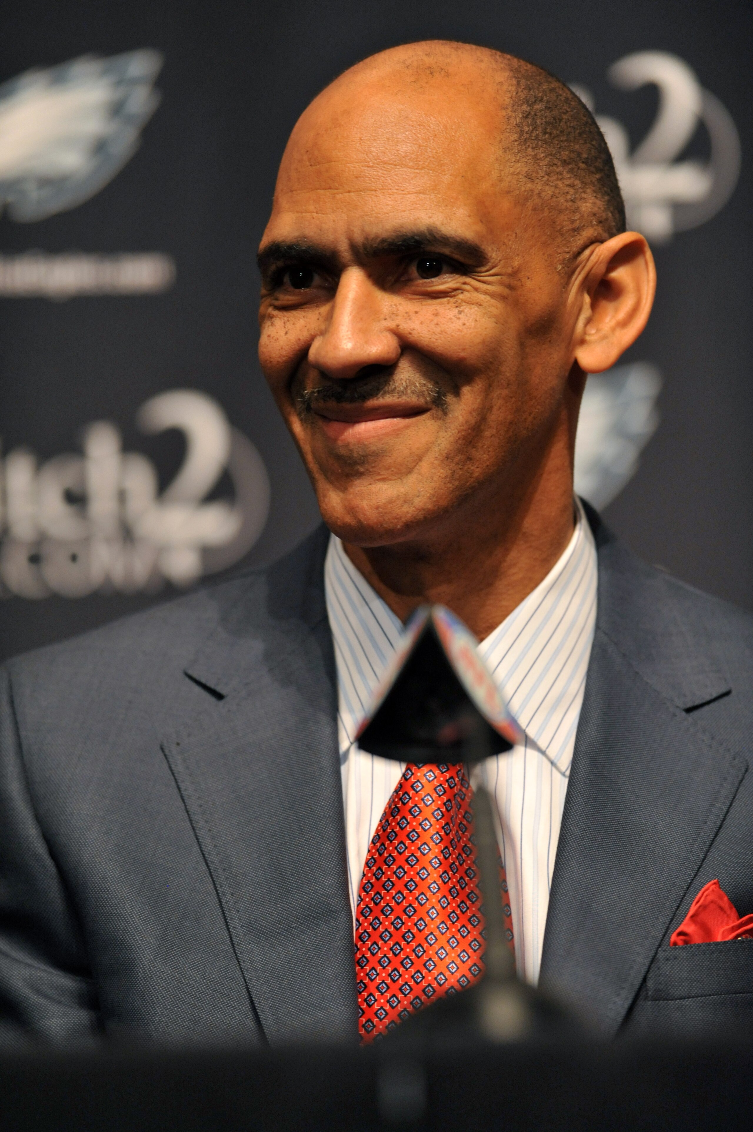 PHILADELPHIA - AUGUST 14: Tony Dungy speaks at a press conference introducing Michael Vick at the NovaCare Complex on August 14, 2009 in Philadelphia, Pennsylvania. Vick signed a one-year contract, with a second year option, with the Eagles. (Photo by La PHILADELPHIA - AUGUST 14: Tony Dungy speaks at a press conference introducing Michael Vick at the NovaCare Complex on August 14, 2009 in Philadelphia, Pennsylvania. Vick signed a one-year contract, with a second year option, with the Eagles. (Photo by La