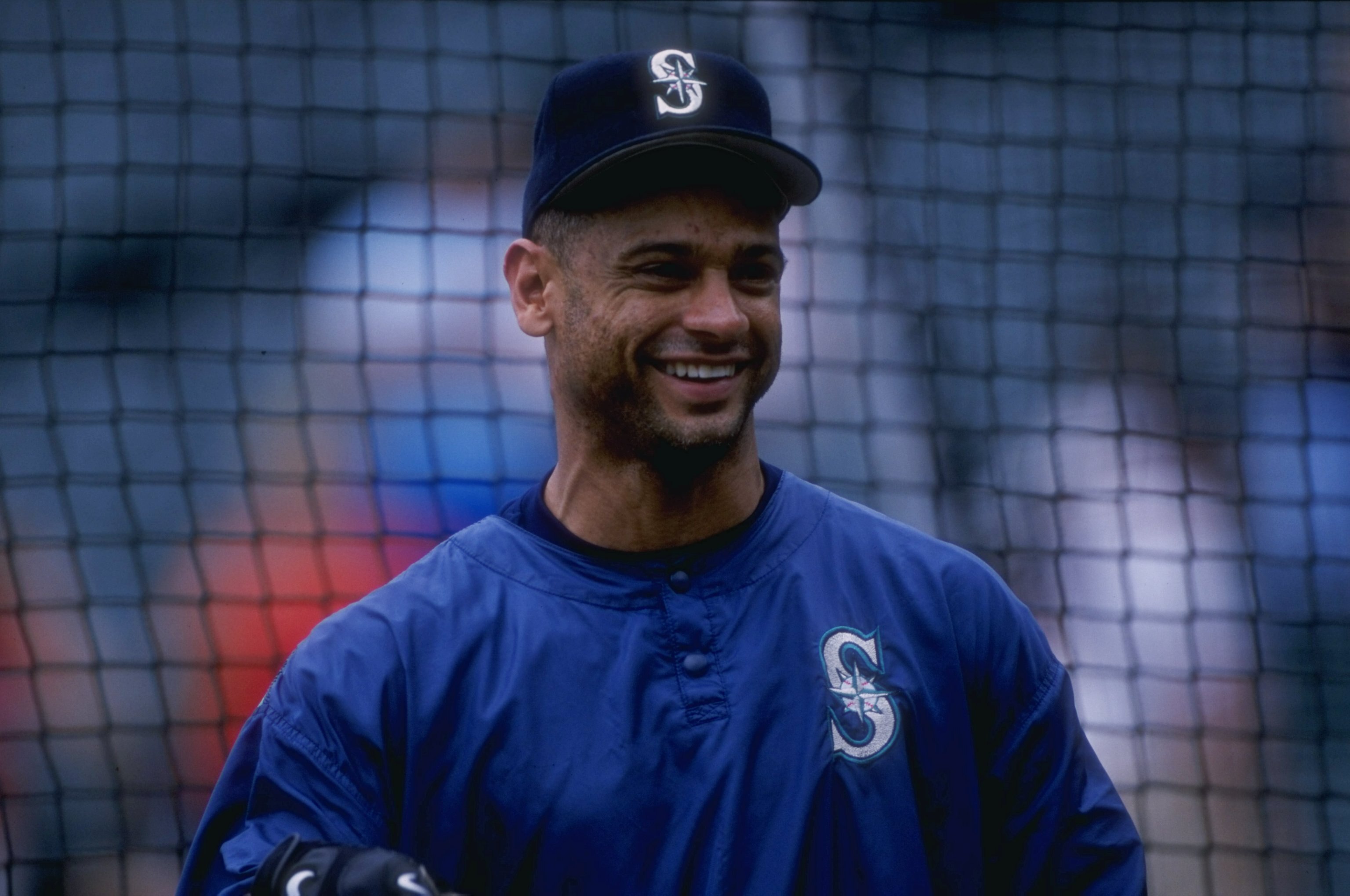 2 Jun 1998:  Joey Cora #28 of the Seattle Mariners in action during a game against the Baltimore Orioles at the Camden Yards in Baltimore, Maryland. The Orioles defeated the Mariners 9-8. Mandatory Credit: Jamie Squire  /Allsport