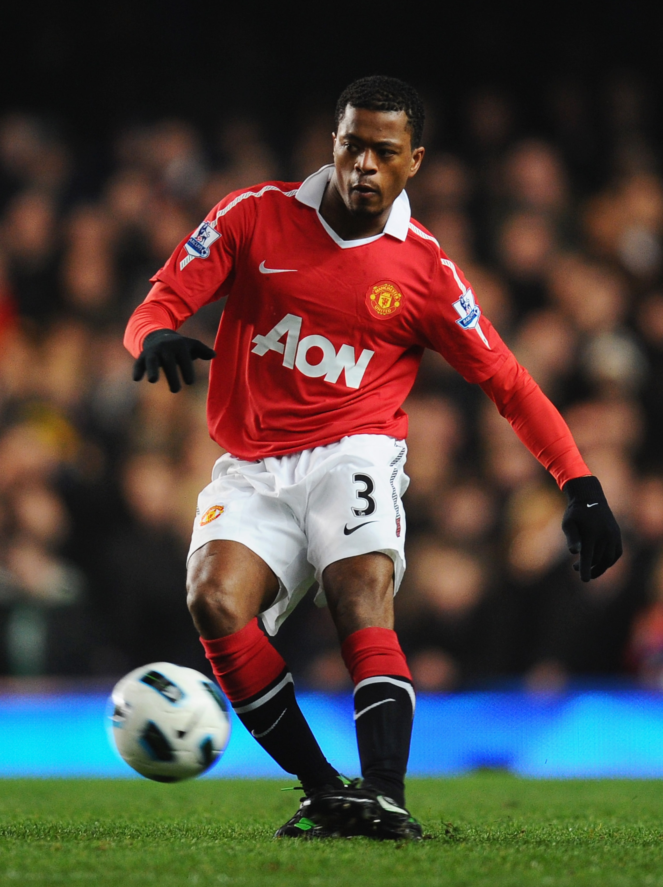 LONDON, ENGLAND - MARCH 01:  Patrice Evra of Manchester United in action during the Barclays Premier League match between Chelsea and Manchester United at Stamford Bridge on March 1, 2011 in London, England.  (Photo by Clive Mason/Getty Images)