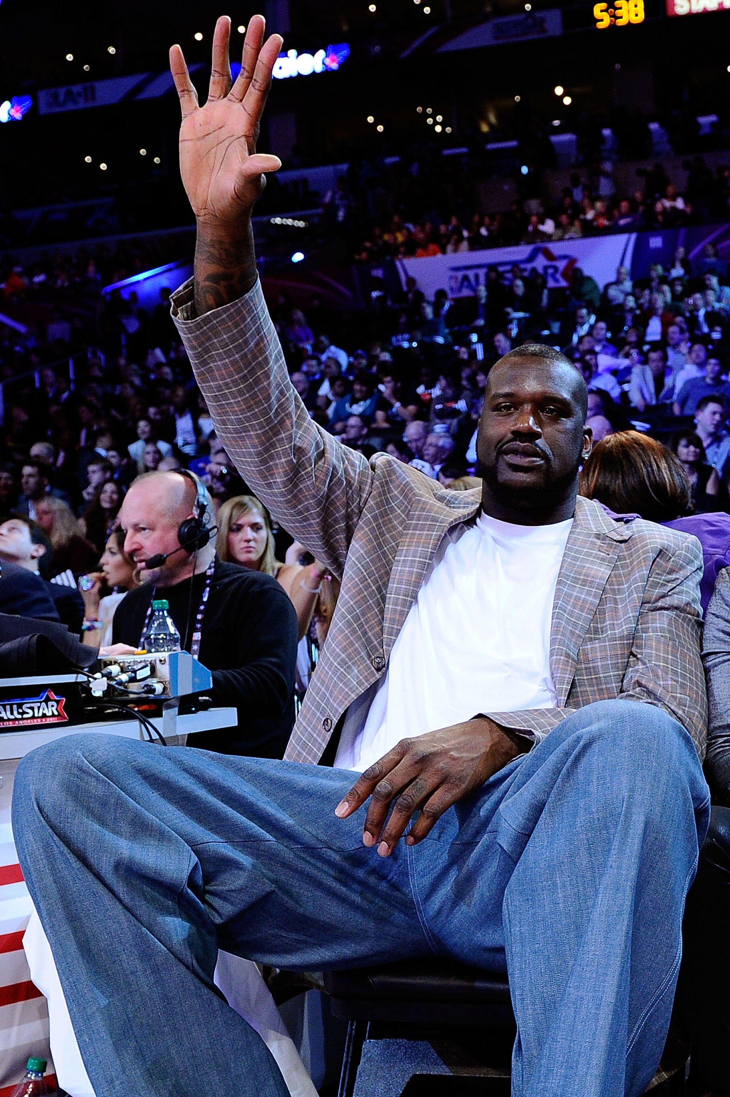 LOS ANGELES, CA - FEBRUARY 19: Shaquille O'Neal of the Boston Celtics waves as he attends NBA All-Star Saturday night presented by State Farm at Staples Center on February 19, 2011 in Los Angeles, California. (Photo by Kevork Djansezian/Getty Images) LOS ANGELES, CA - FEBRUARY 19: Shaquille O'Neal of the Boston Celtics waves as he attends NBA All-Star Saturday night presented by State Farm at Staples Center on February 19, 2011 in Los Angeles, California. (Photo by Kevork Djansezian/Getty Images)