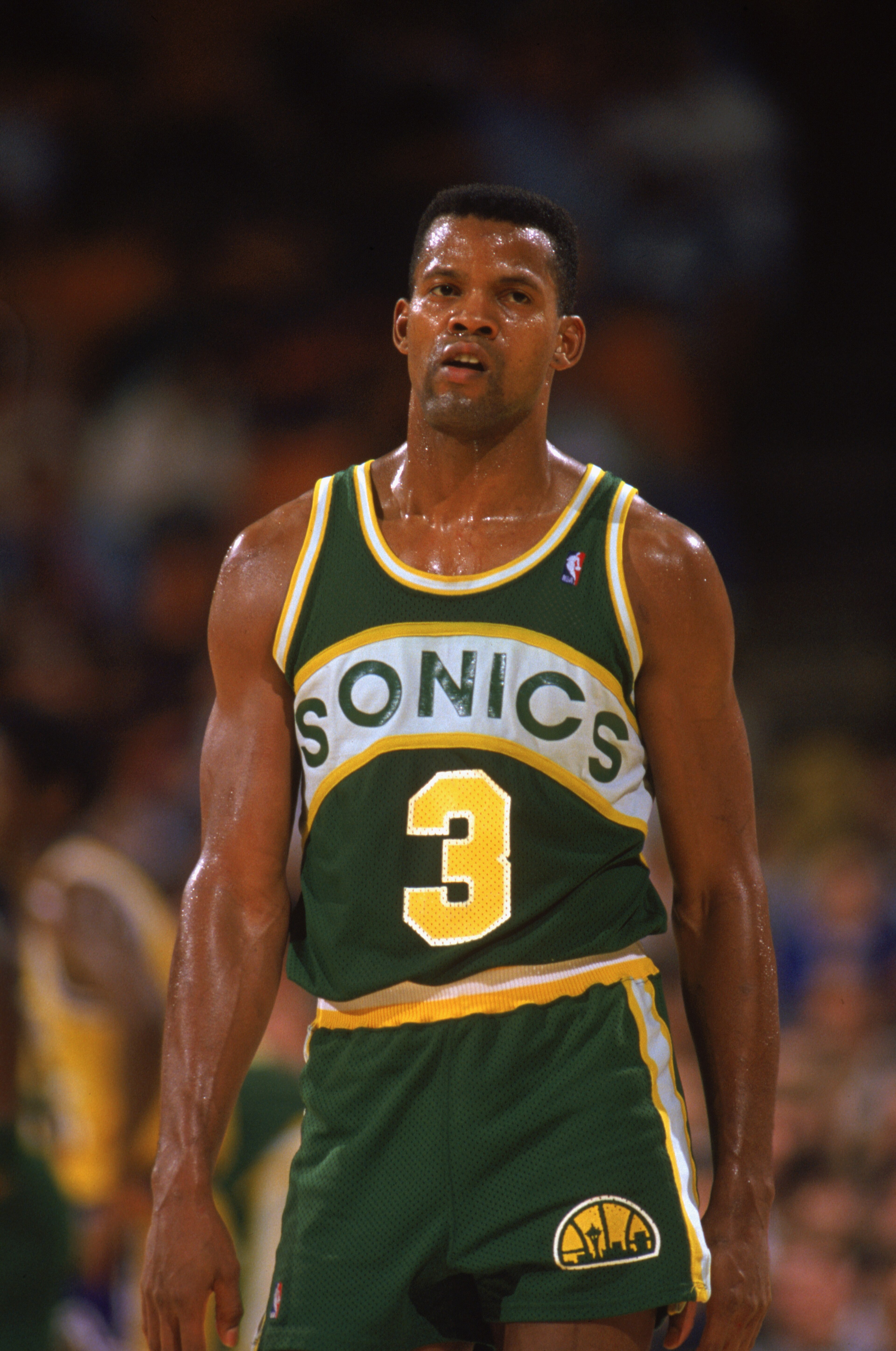 LOS ANGELES - 1990:  Dale Ellis #3 of the Seattle Supersonics looks on during the 1989-1990 NBA season game against the Los Angeles Lakers at the Great Western Forum in Los Angeles, California.  (Photo by Ken Levine/Getty Images)