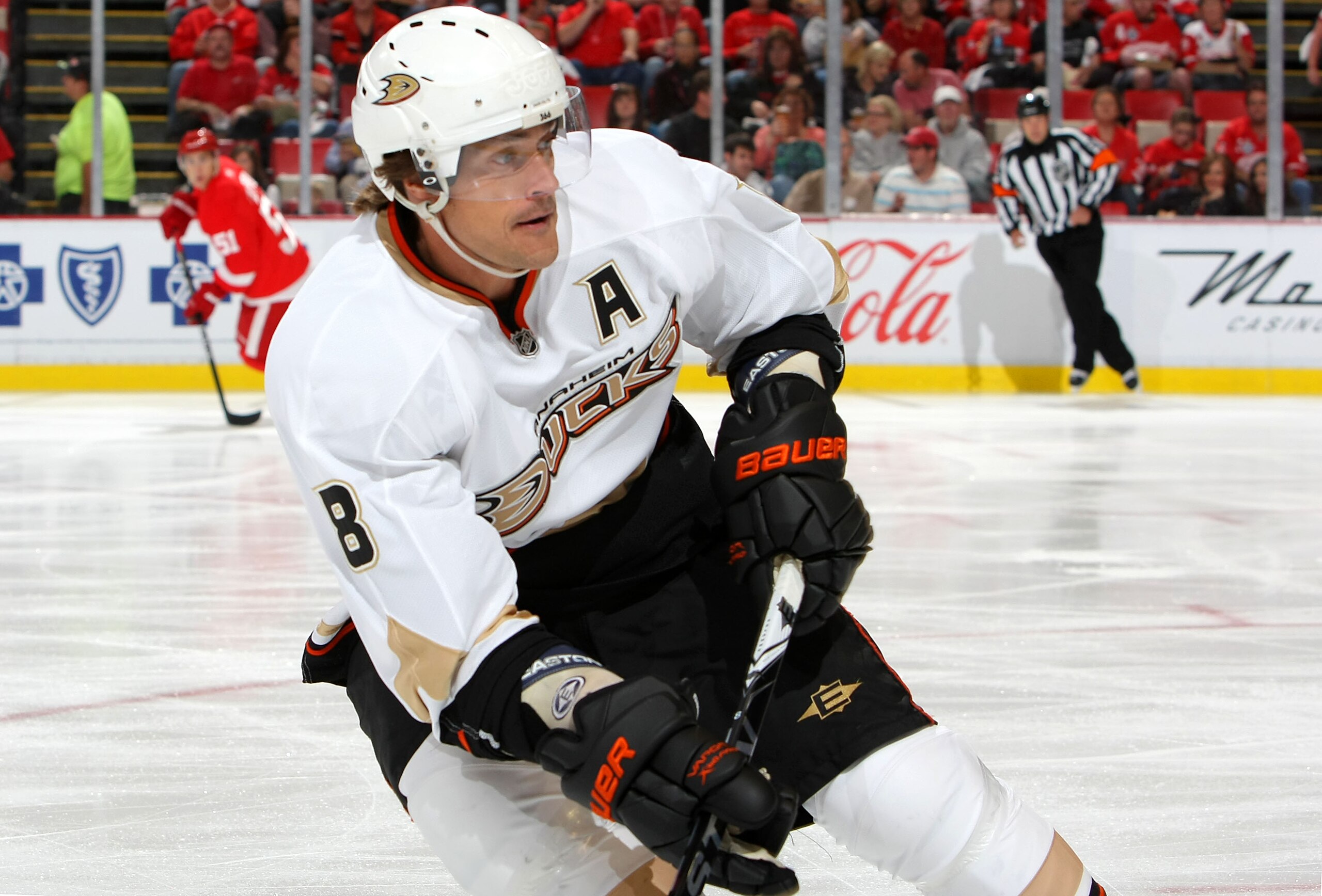 DETROIT - OCTOBER 08:  Teemu Selanne #8 of the Anaheim Ducks skates against the Detroit Red Wings during their NHL game at Joe Louis Arena on October 8, 2010 in Detroit, Michigan.(Photo by Dave Sandford/Getty Images)