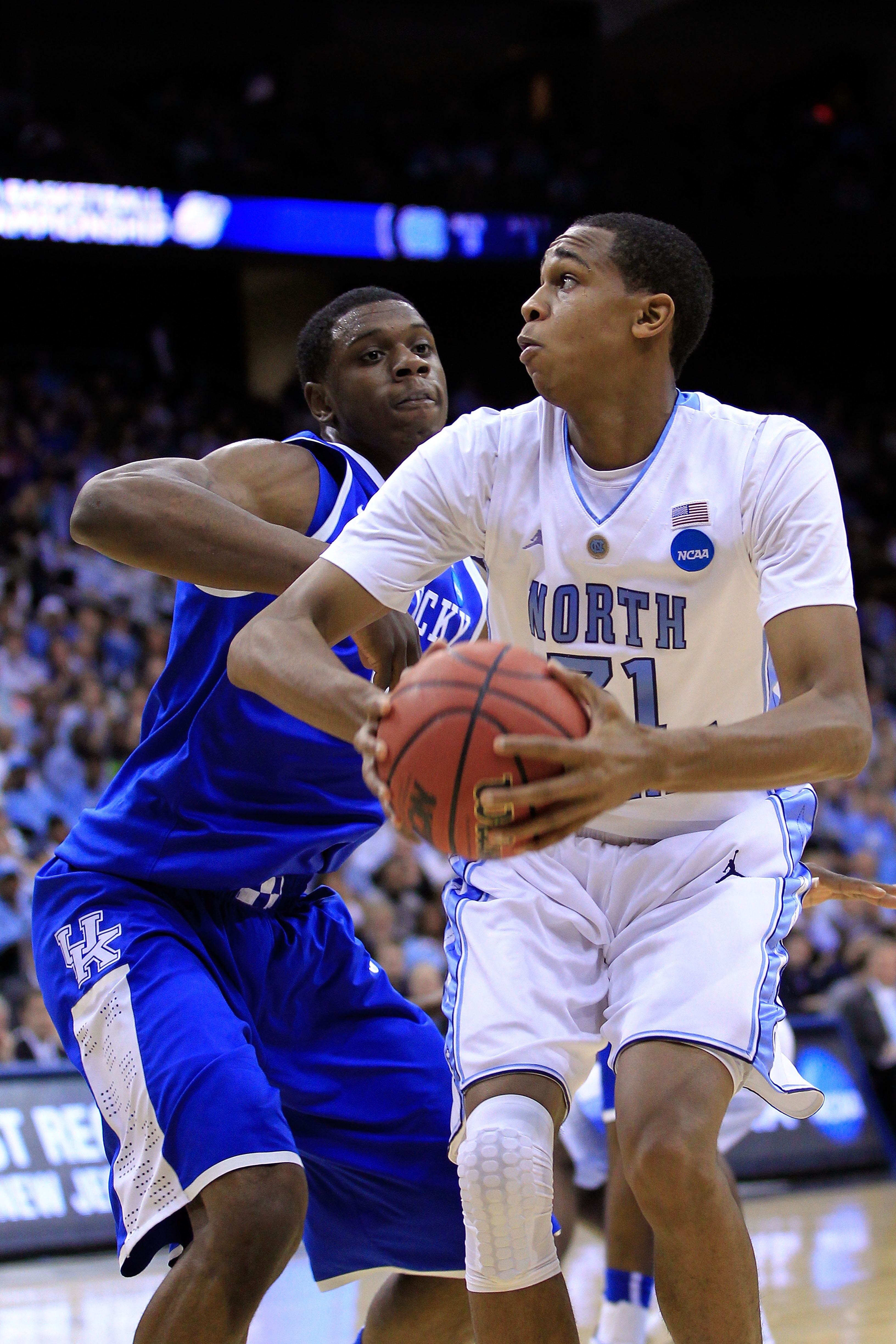 NEWARK, NJ - MARCH 27:  John Henson #31 of the North Carolina Tar Heels in action against Terrence Jones #3 of the Kentucky Wildcats during the east regional final of the 2011 NCAA men's basketball tournament at Prudential Center on March 27, 2011 in Newa